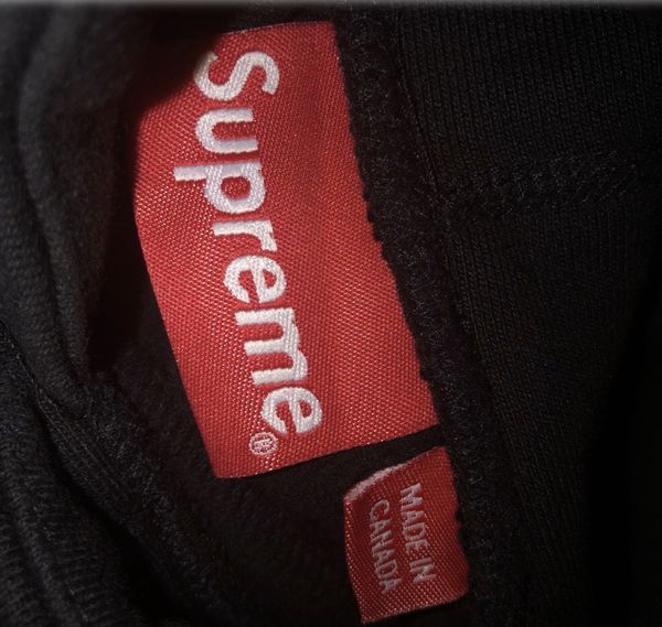 Supreme swarovski hot sale black hoodie