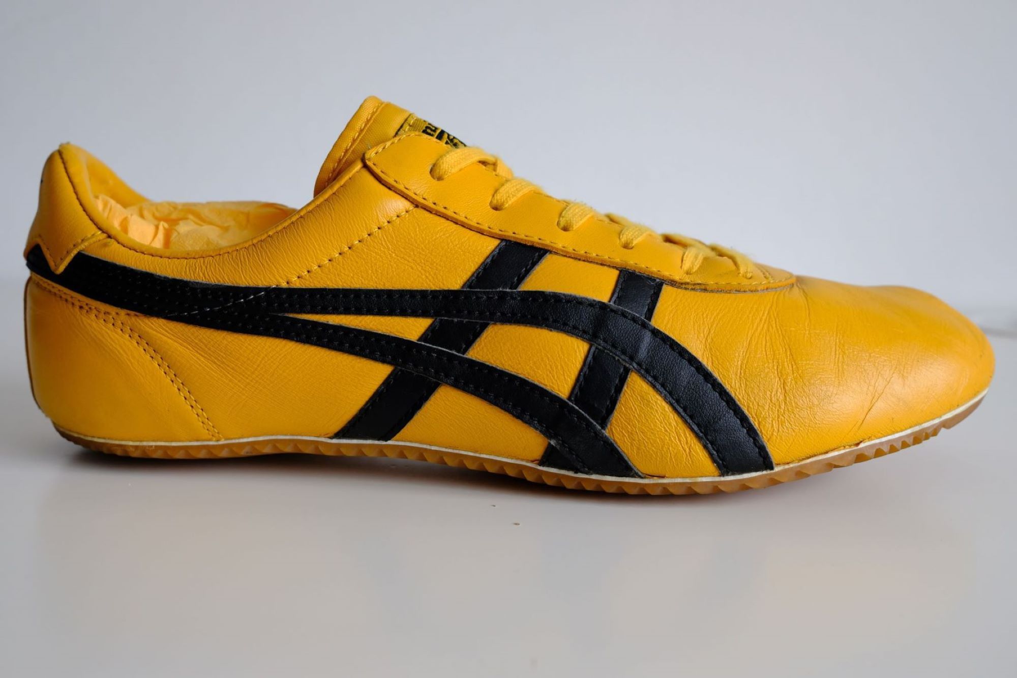 Asics jaune kill discount bill