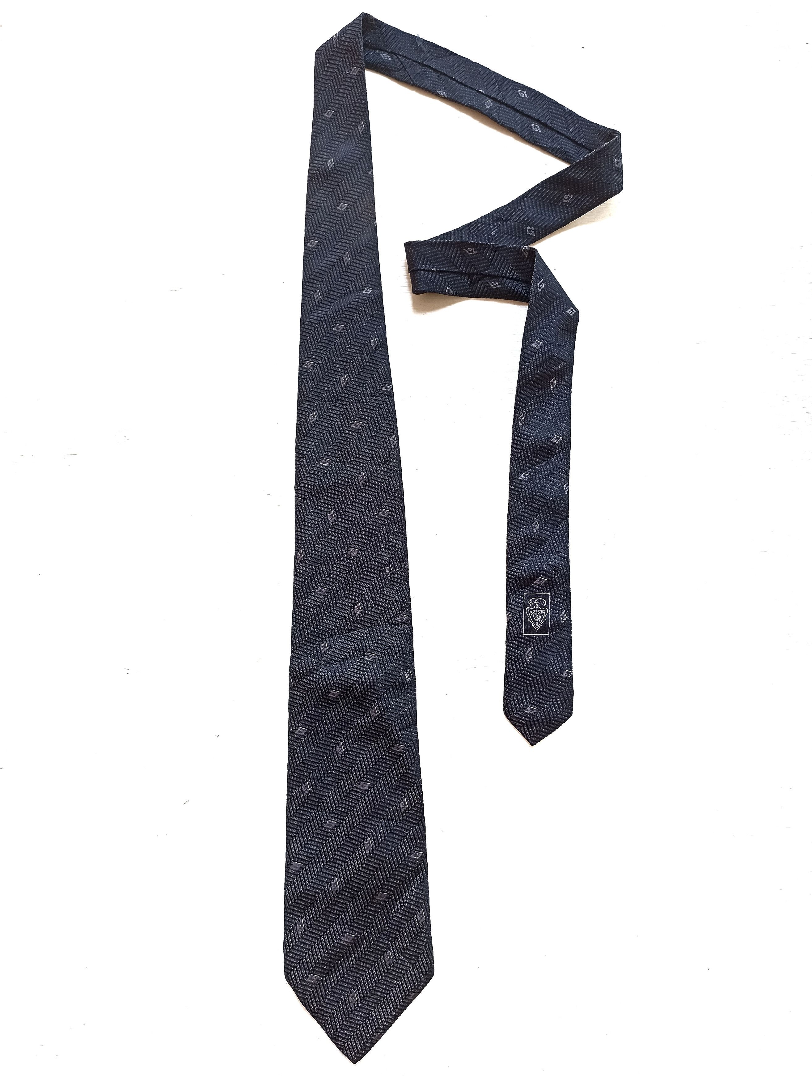 Gucci Gucci tie silk 100% monogram Size ONE SIZE - 1 Thumbnail