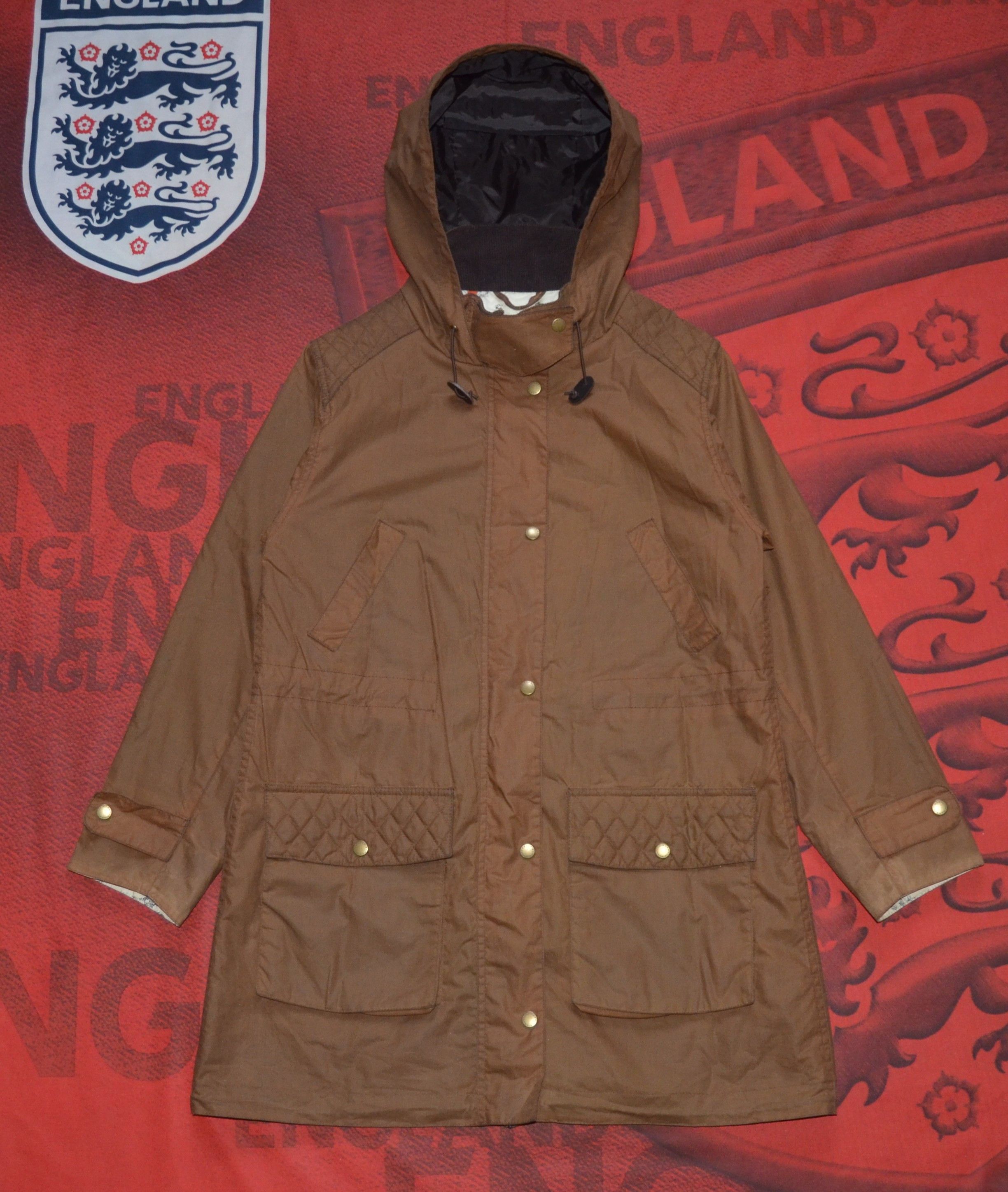Barbour Barbour Lambley Women Wax Jacket Waterproof Casual England Size US M / EU 48-50 / 2 - 1 Thumbnail