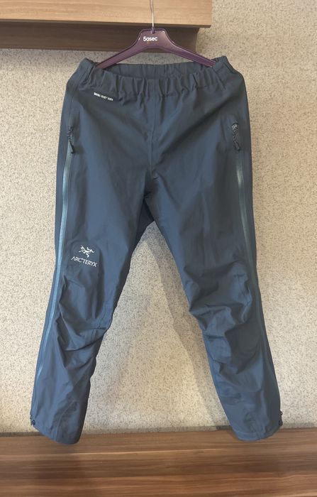 Arc'Teryx Rare 2000s Arc’teryx Gore-Tex XCR Vintage Zip Hiking Pants ...