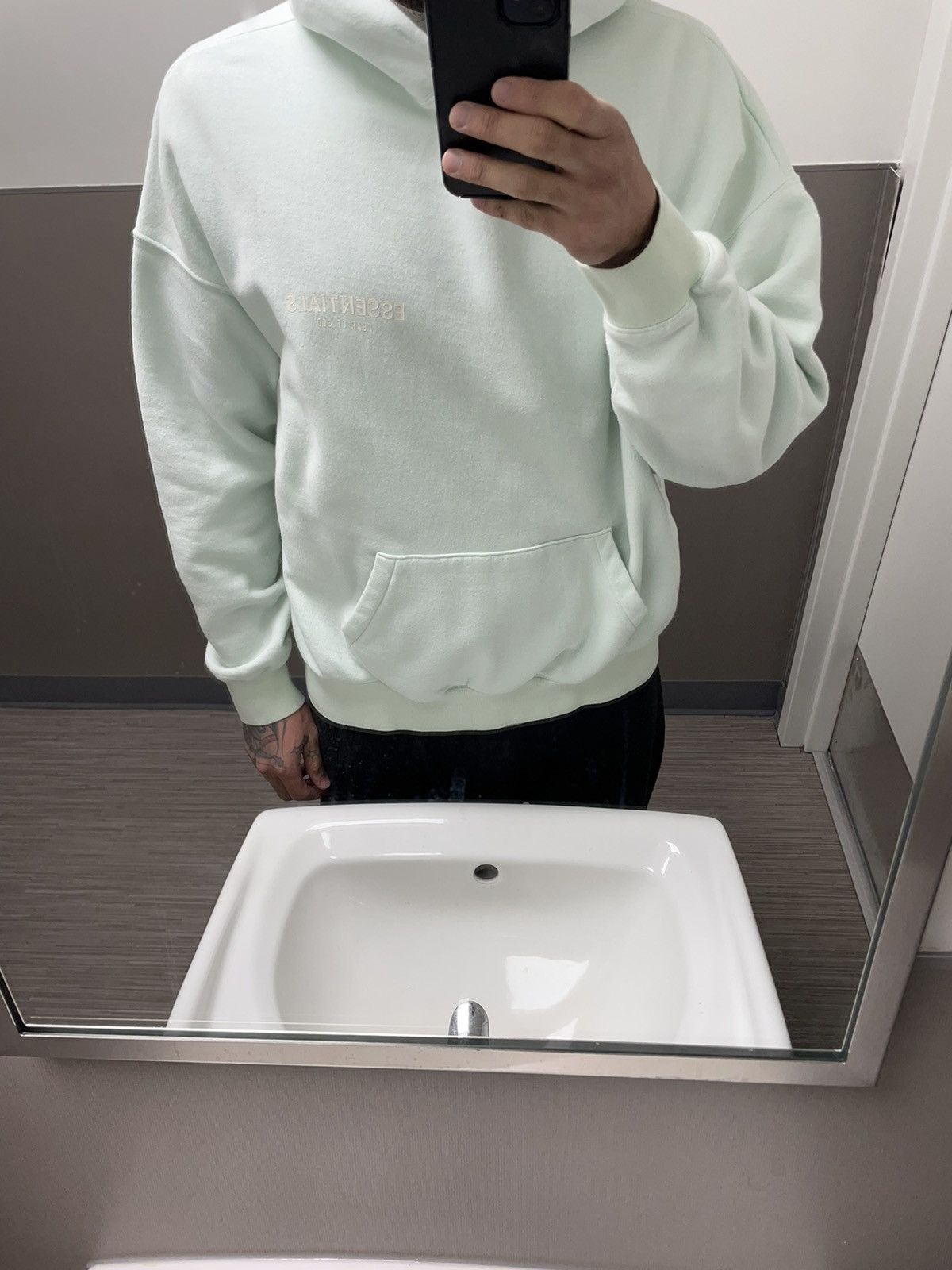 Fear of God Fear of God Essentials Mint Logo Hoodie Size US M / EU 48-50 / 2 - 15 Thumbnail
