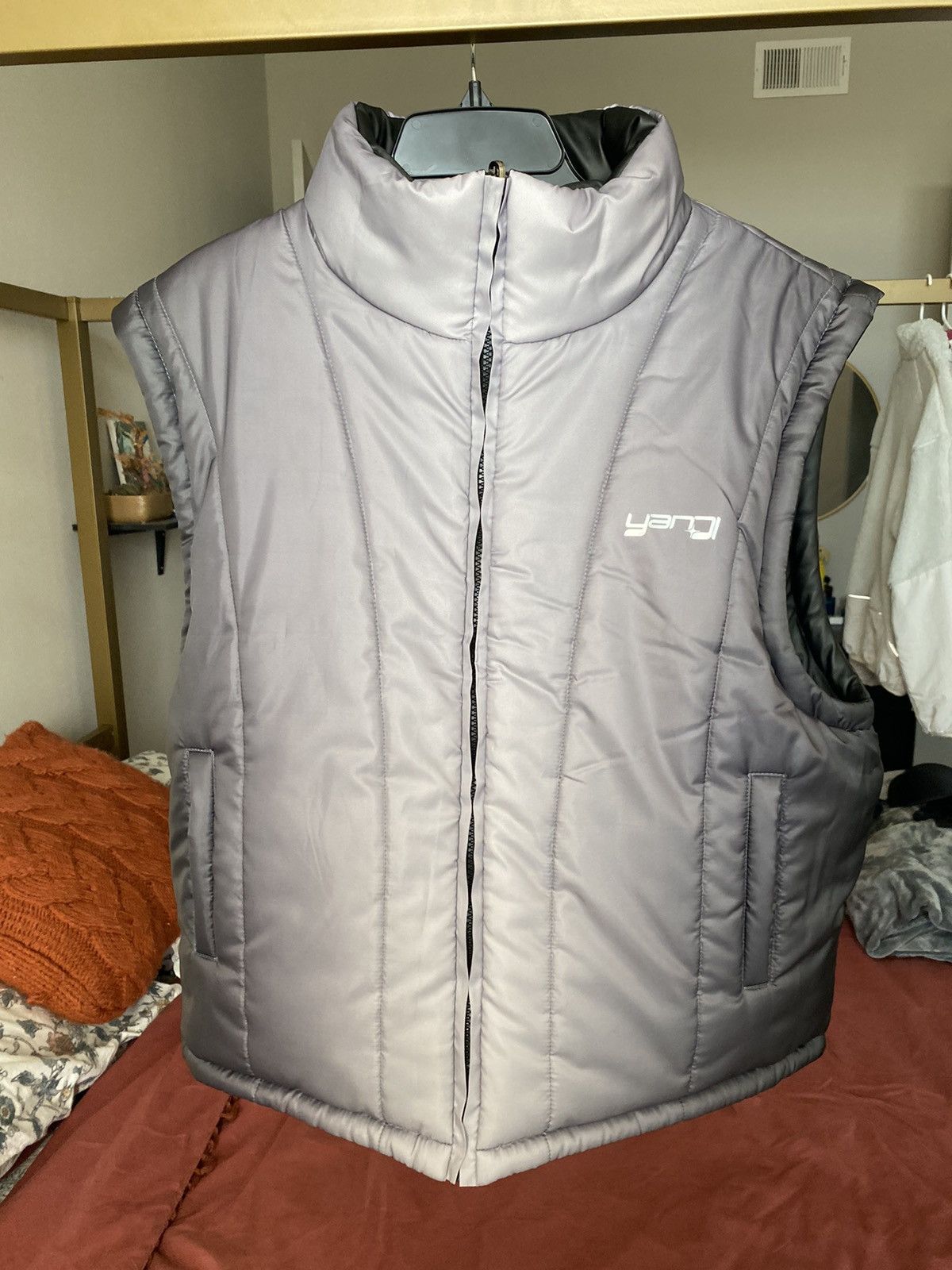 Other Yandi Gradient Reversible Vest Size US L / EU 52-54 / 3 - 3 Thumbnail