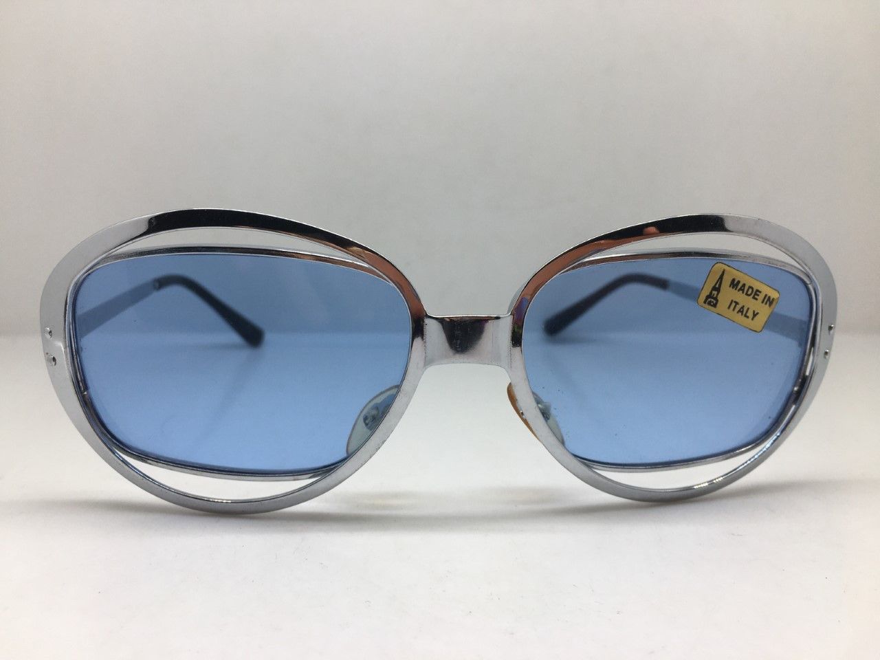 Vintage '66 MOD SPACE AGE OP ART ITALIA FENG SHUI SUNGLASSES Size ONE SIZE - 9 Thumbnail
