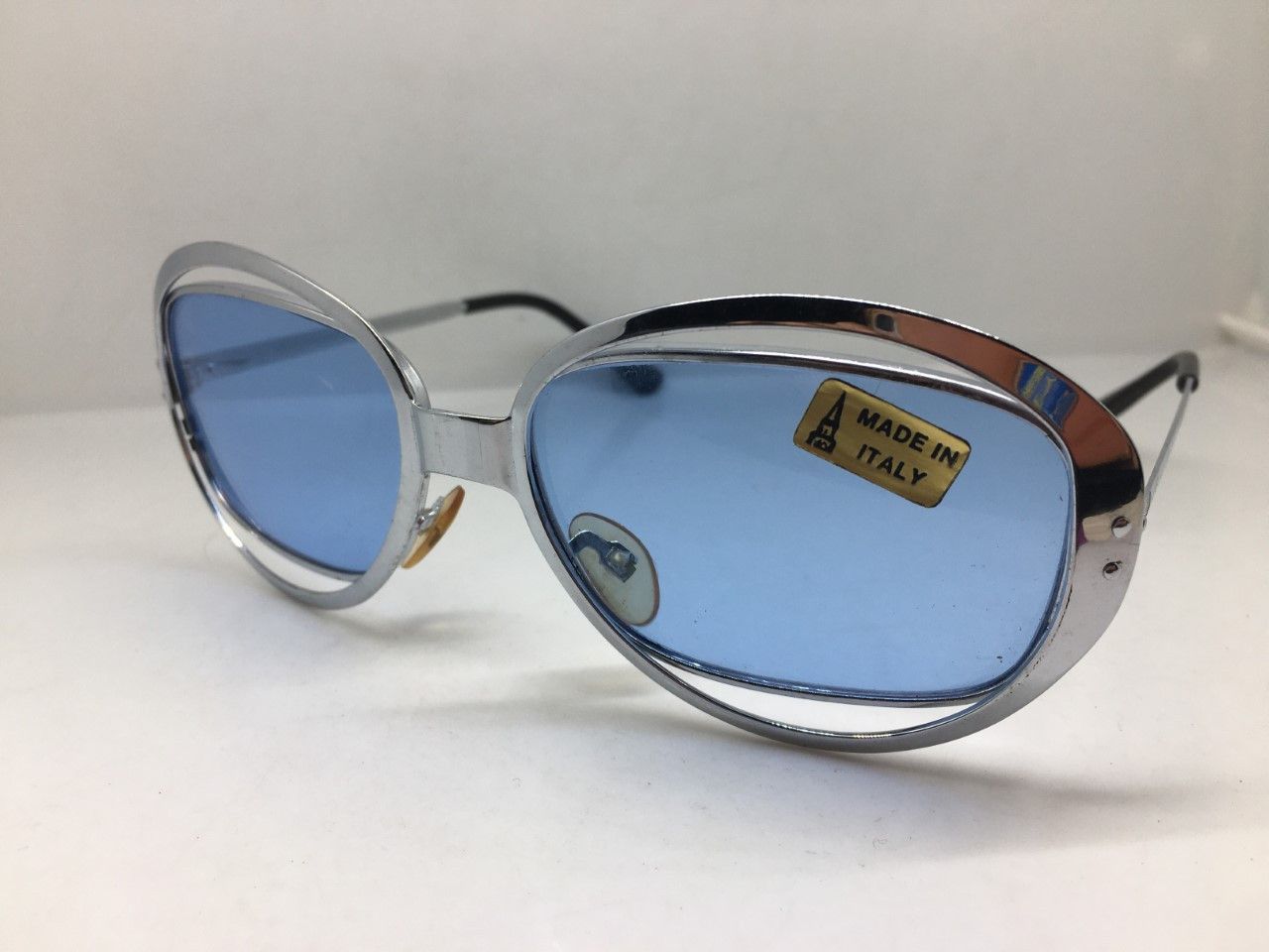 Vintage '66 MOD SPACE AGE OP ART ITALIA FENG SHUI SUNGLASSES Size ONE SIZE - 8 Thumbnail