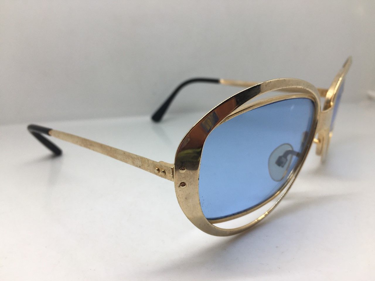 Vintage '66 MOD SPACE AGE OP ART ITALIA FENG SHUI SUNGLASSES Size ONE SIZE - 4 Thumbnail