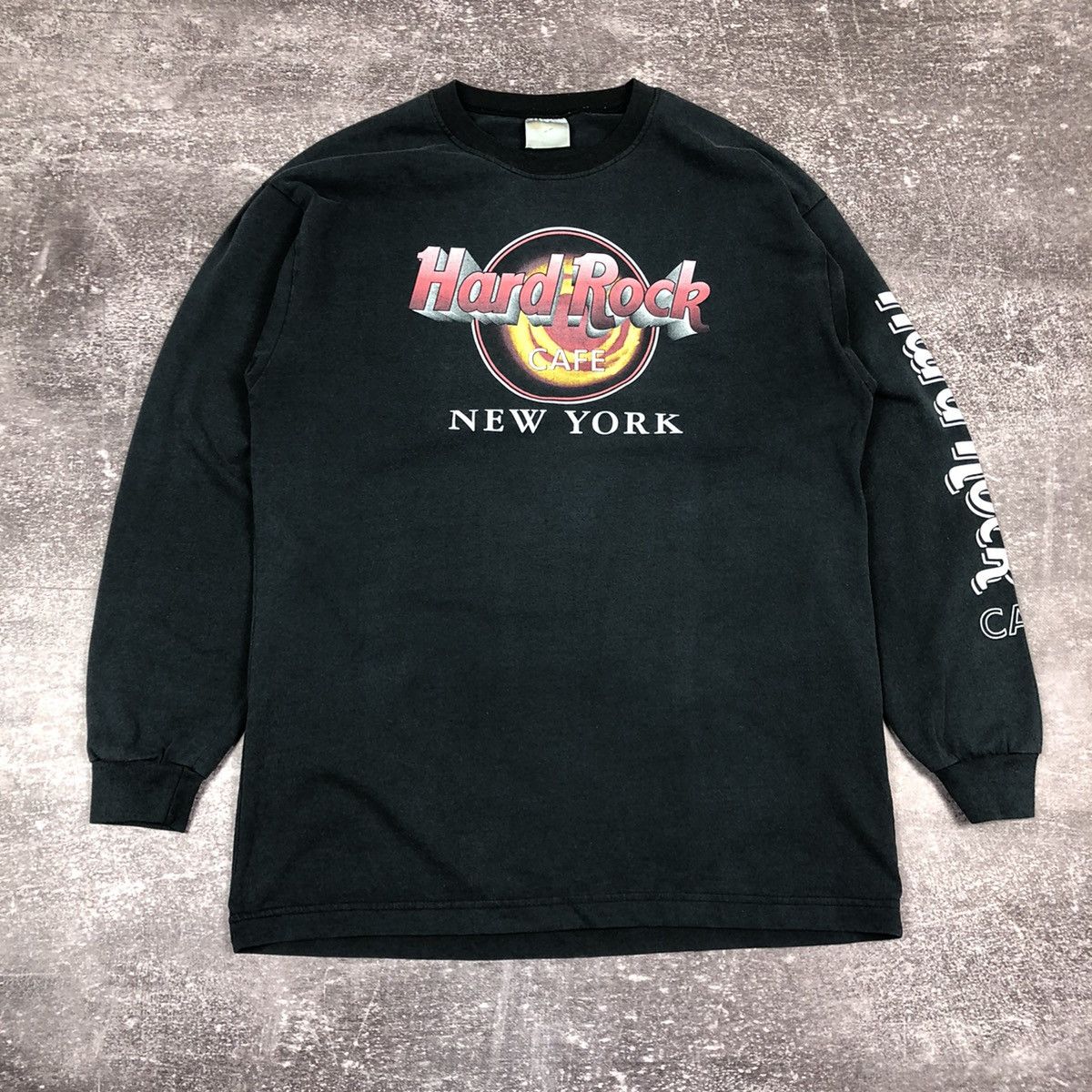 Hard Rock Cafe Vintage Hard Rock Cafe New York Long Sleeve T Shirt Size US L / EU 52-54 / 3 - 1 Thumbnail
