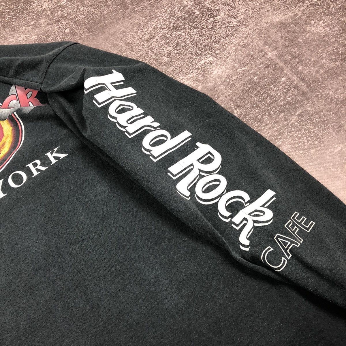 Hard Rock Cafe Vintage Hard Rock Cafe New York Long Sleeve T Shirt Size US L / EU 52-54 / 3 - 10 Thumbnail