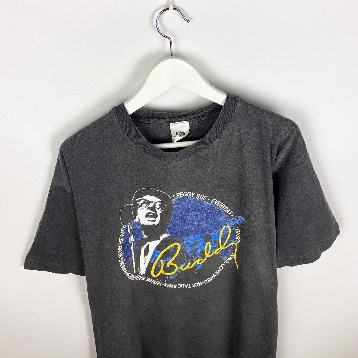 Band Tees Vintage Peggy Sue Budd Distressed sun faded band tee size XL Size US XL / EU 56 / 4 - 2 Thumbnail