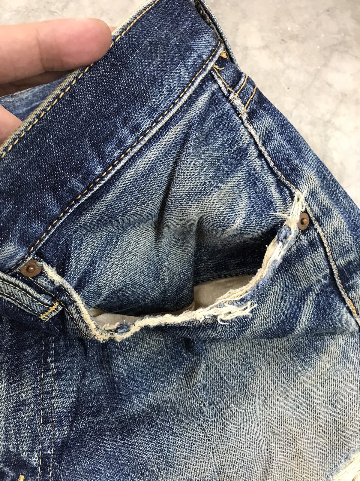 Edwin 🔥VINTAGE EDWIN 505 X SELVEDGE 31 Size US 31 - 14 Thumbnail