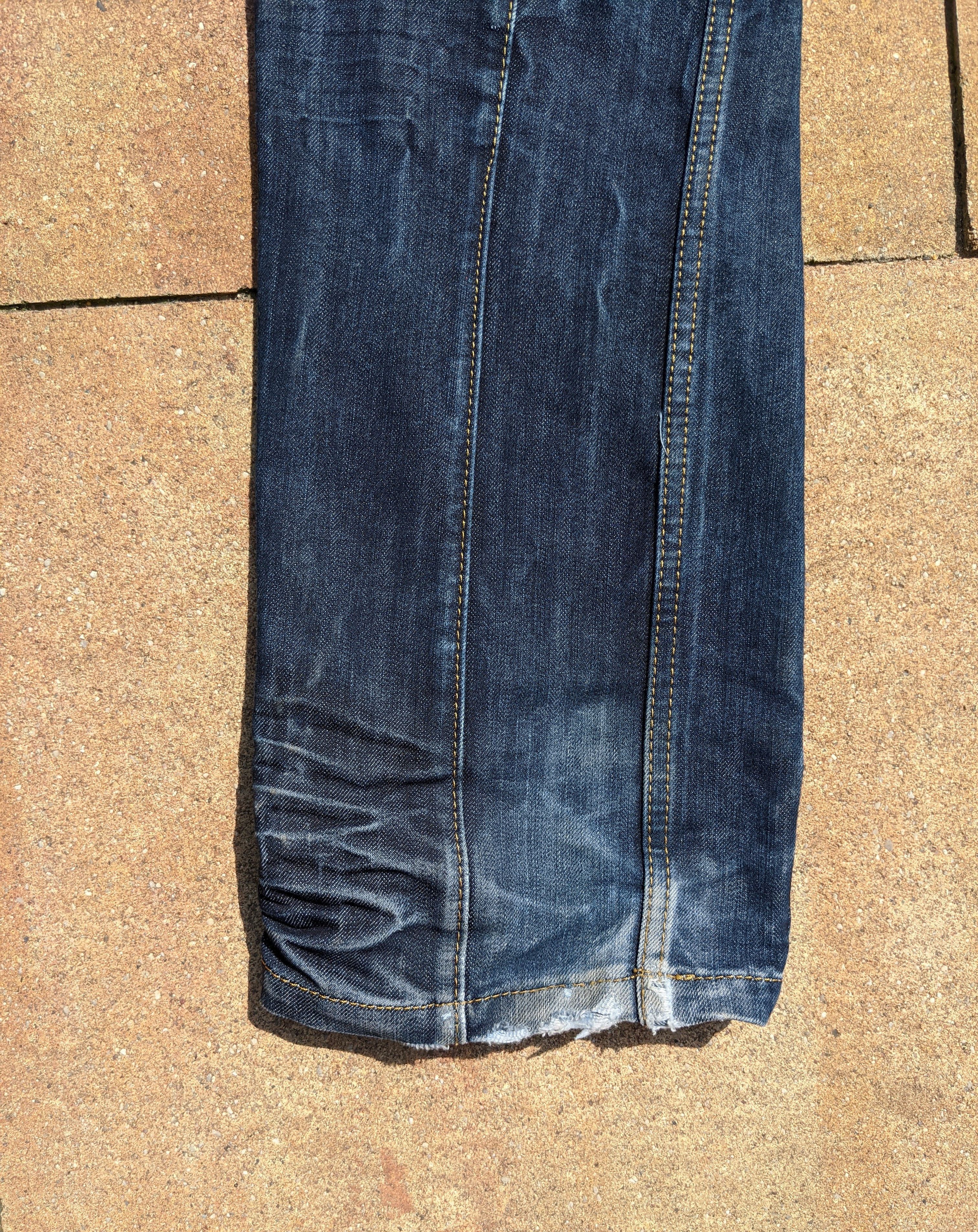 G-Star Vintage G Star Raw 1001 logo distressed jeans Size US 31 - 9 Thumbnail