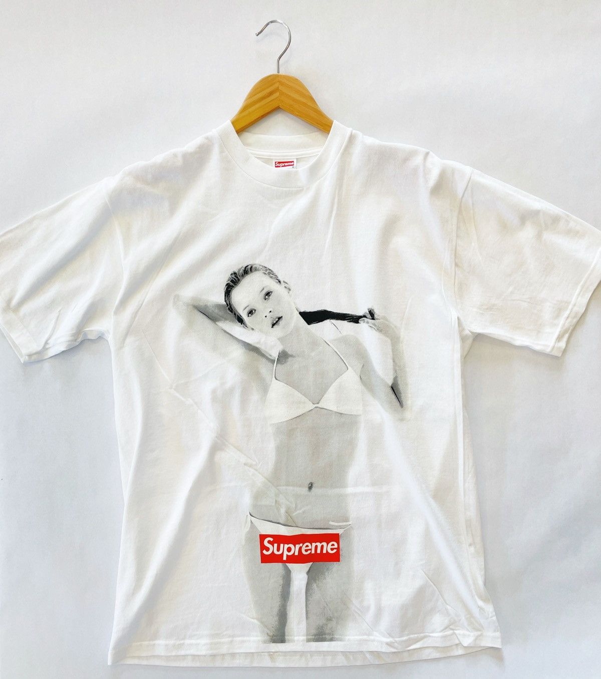 Supreme SUPREME 10 Year Anniversary Kate Moss T-Shirt | Grailed