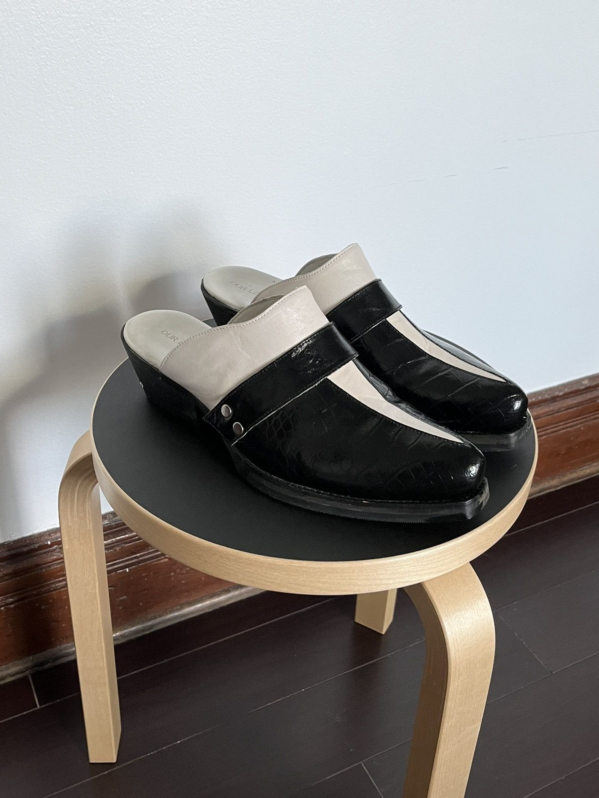 Our Legacy Our Legacy Manta Mule | Grailed