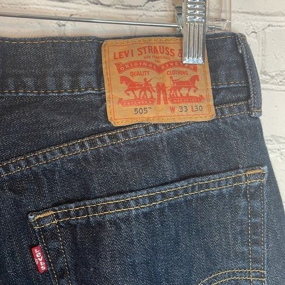 Levi's Levi's Mens Jeans, size 33 X 30, excellent condition Mens s Size US 33 - 7 Thumbnail