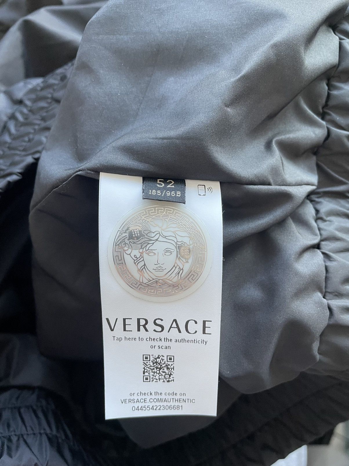 Versace Super Runway $2,400 Versace Track Jacket Brand New w tags Size US L / EU 52-54 / 3 - 9 Thumbnail