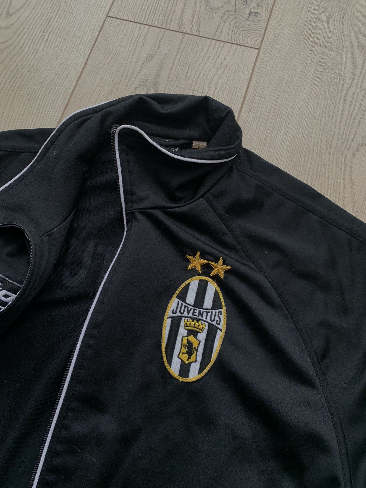 Lotto Sport × Vintage Lotto Juventus vintage soccer tracktop Size US M / EU 48-50 / 2 - 8 Thumbnail