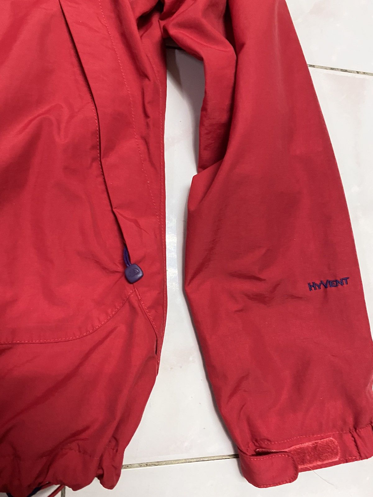 The North Face The North Face Hyvent Windbreaker Jacket with Red Color 🔥 Size US M / EU 48-50 / 2 - 6 Thumbnail