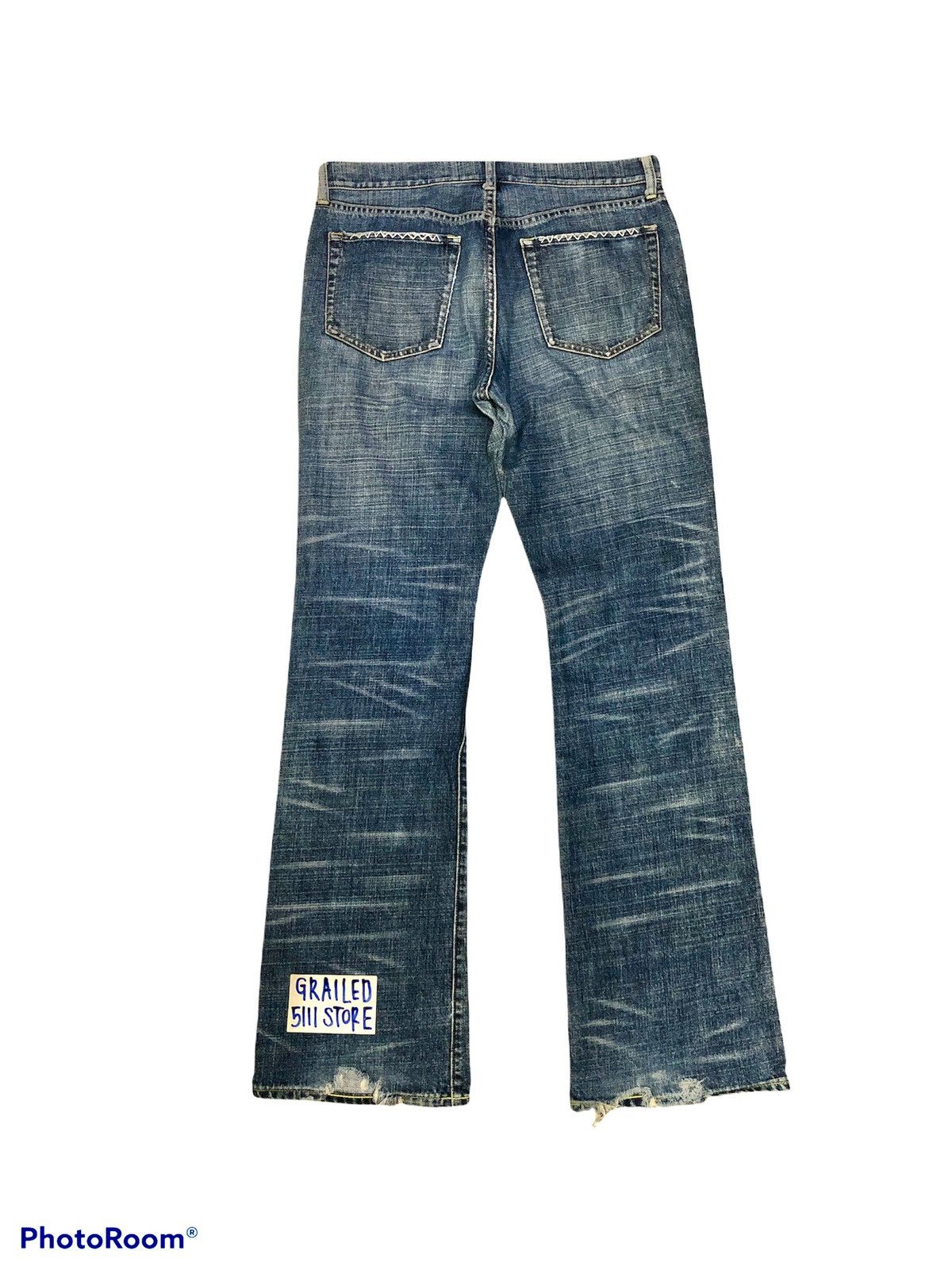 Uniqlo FLARED⚡️⚡️UNIQLO DISTRESSED DENIM Size US 32 / EU 48 - 3 Thumbnail