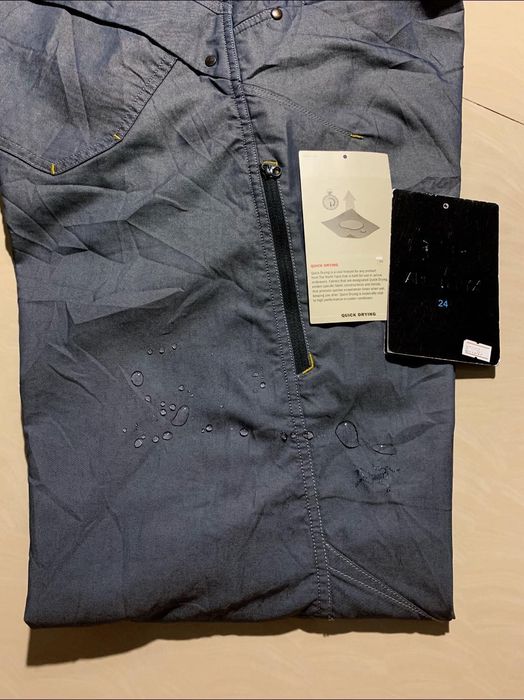 Arc'Teryx Arcteryx trim fit coupe ajustee pants | Grailed