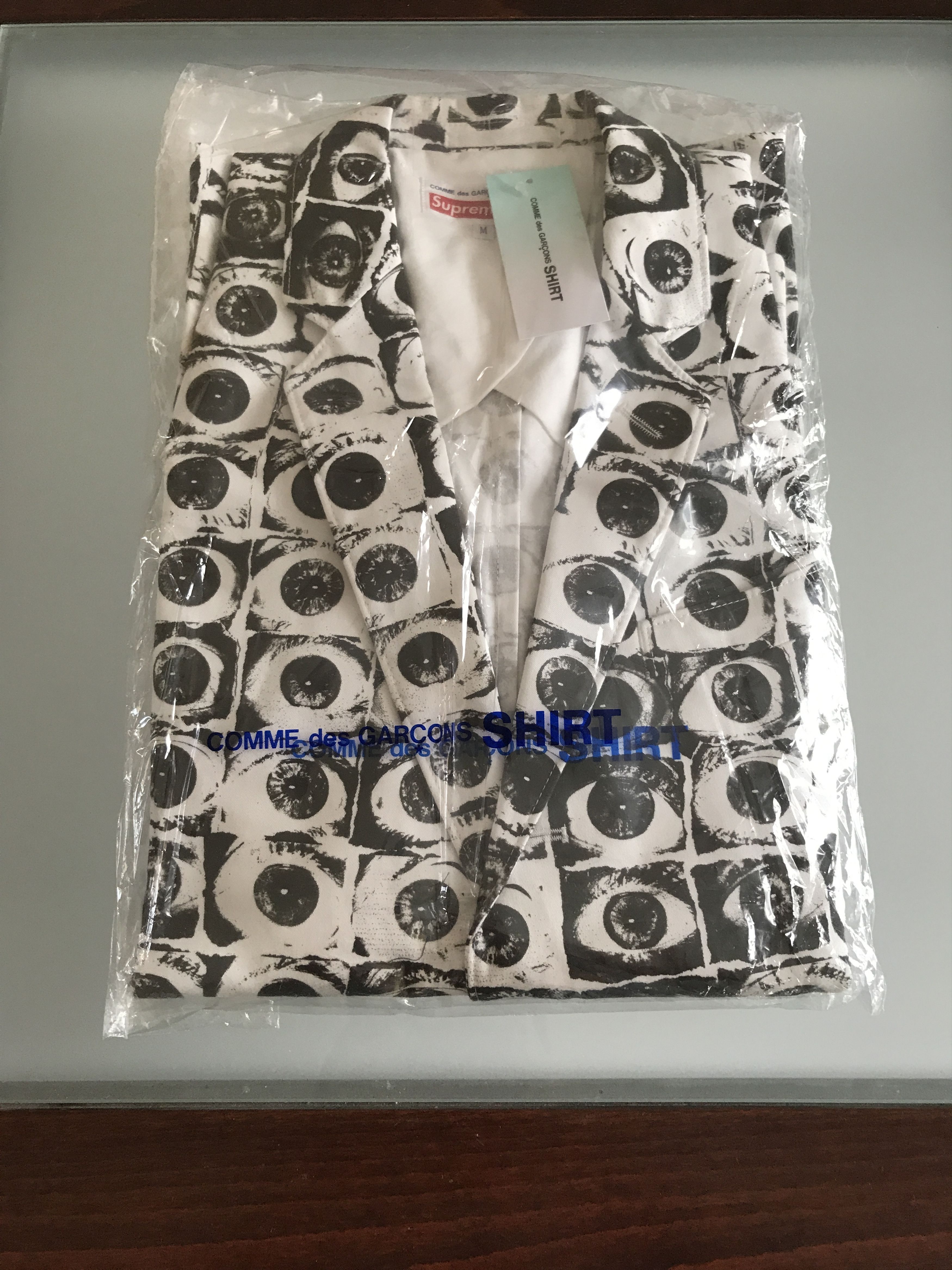 Comme des Garcons × Supreme Black / White Eyes Print Suit Jacket 