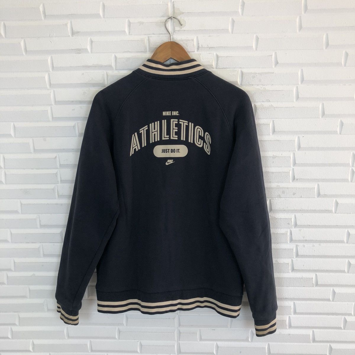Nike × Vintage NIKE ATHLETICS SNAPBUTTON VARSITY JACKET Size US M / EU 48-50 / 2 - 5 Thumbnail