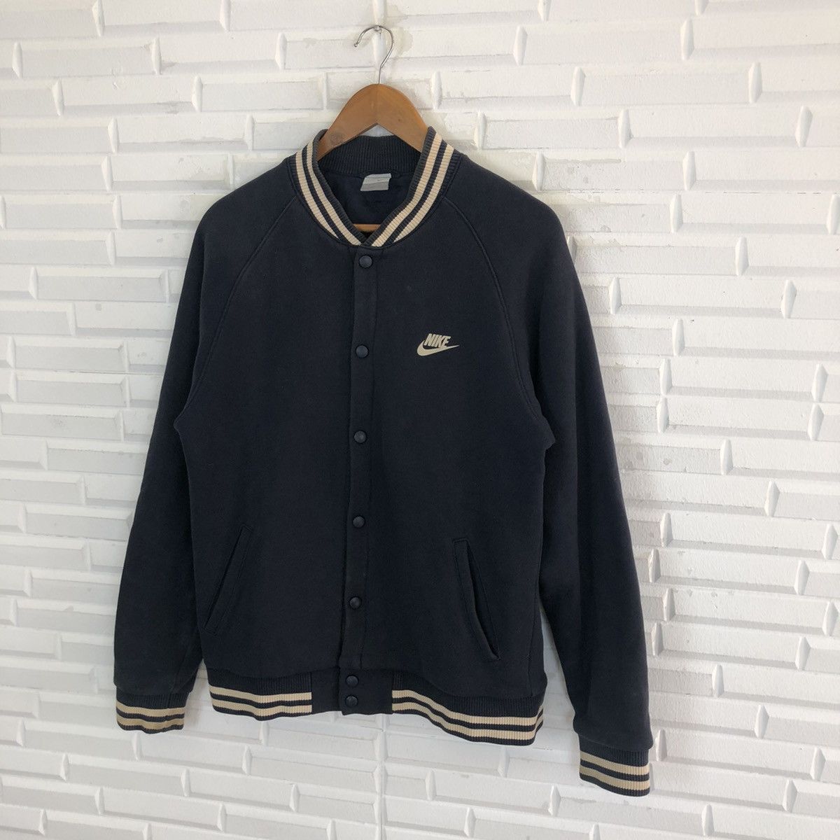 Nike × Vintage NIKE ATHLETICS SNAPBUTTON VARSITY JACKET Size US M / EU 48-50 / 2 - 3 Thumbnail