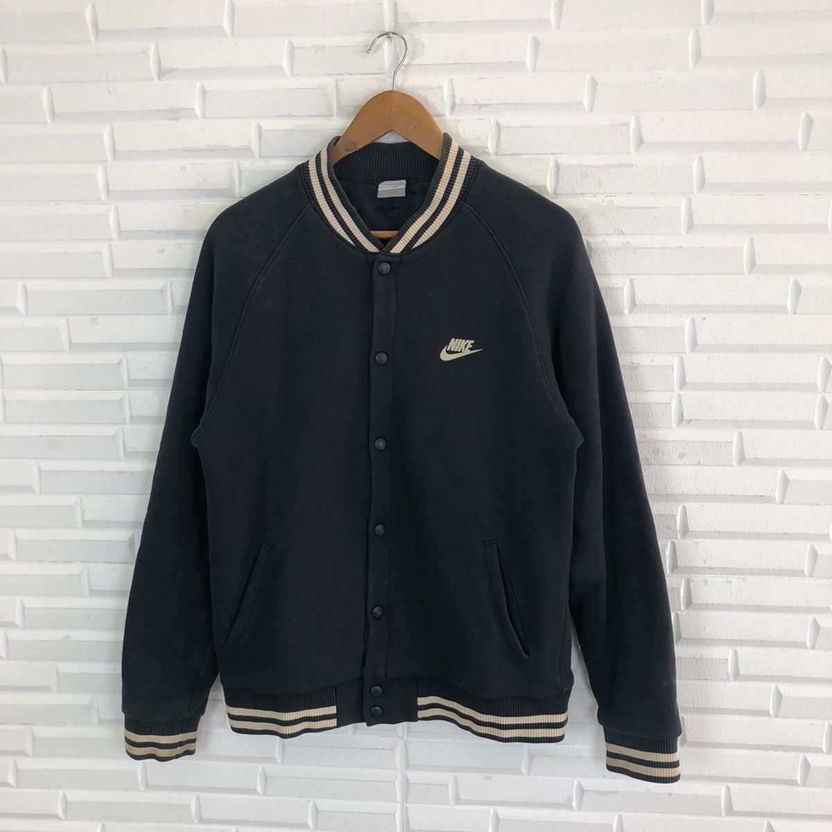 Nike × Vintage NIKE ATHLETICS SNAPBUTTON VARSITY JACKET Size US M / EU 48-50 / 2 - 2 Thumbnail