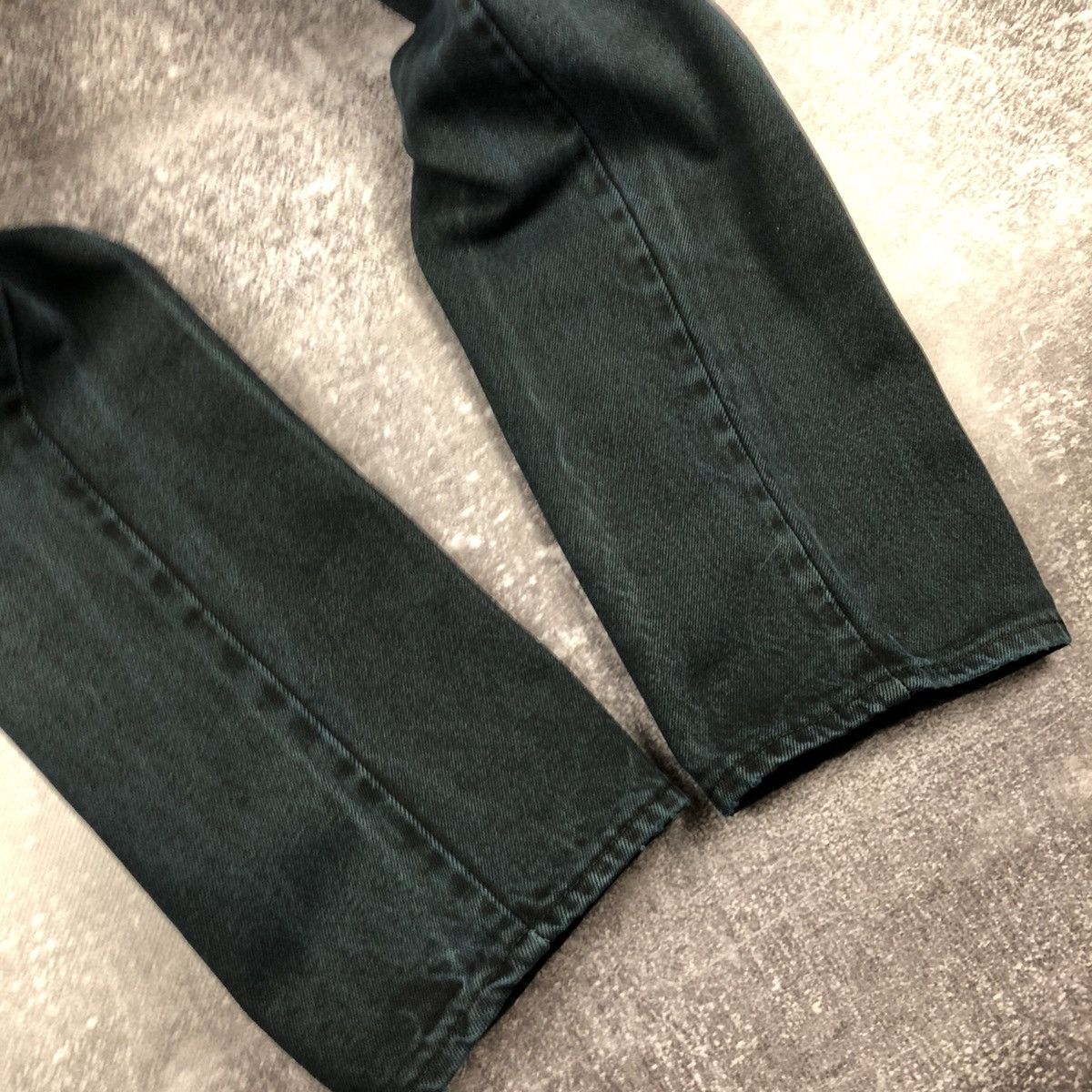 Vintage Vintage 90s Wrangler Made in UK Navy Washed Faded Size US 33 - 13 Thumbnail