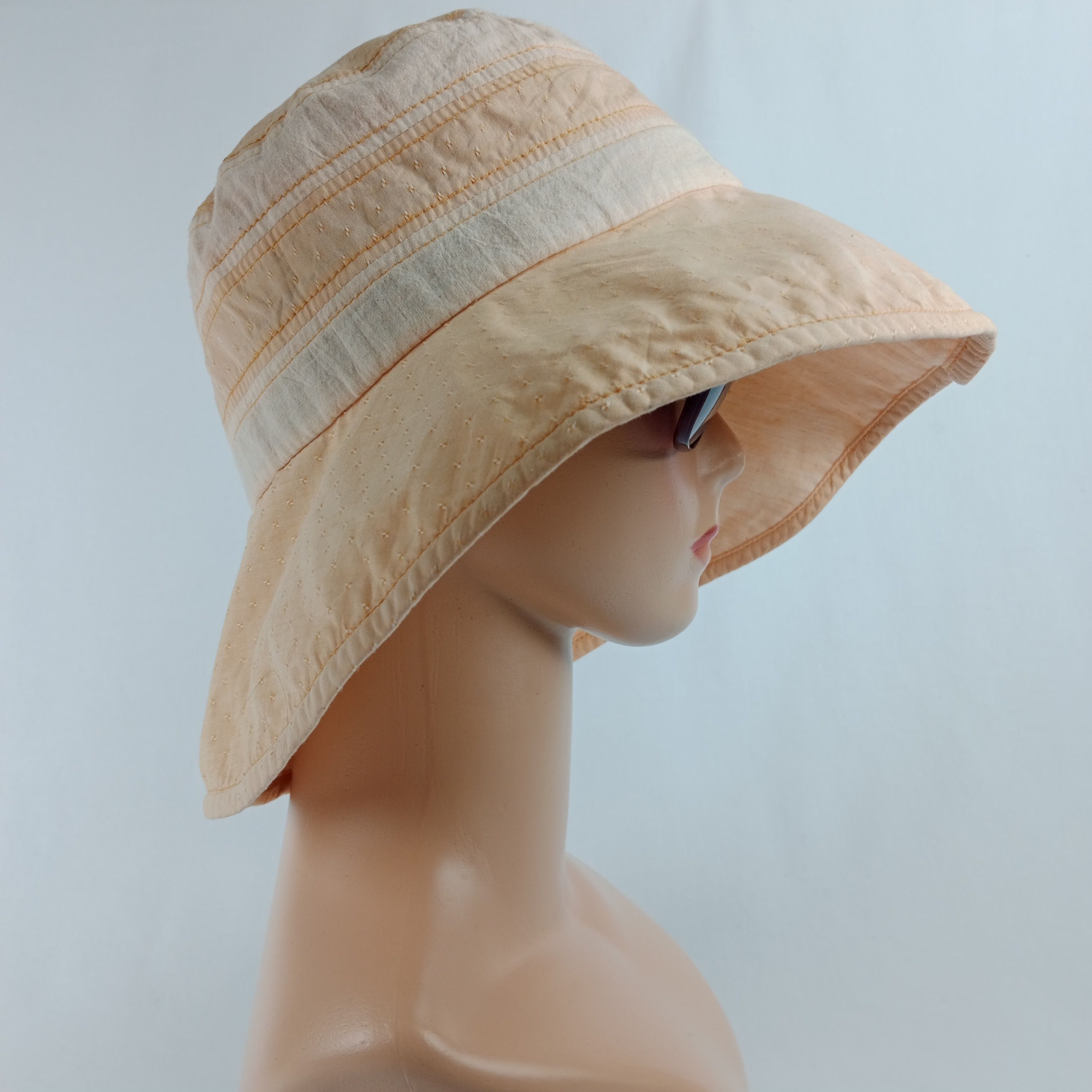girls hat courreges bucket hat