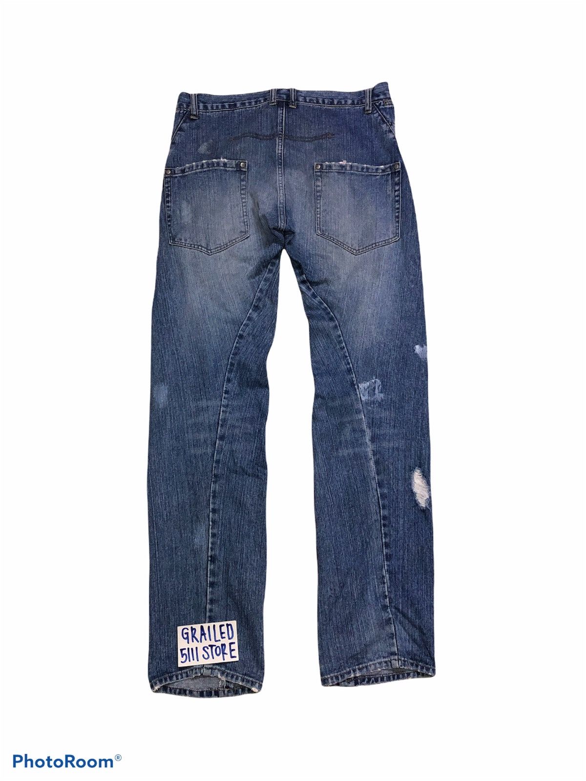 Japanese Brand TWIST LEG DISTRESSED DENIM Size US 32 / EU 48 - 3 Thumbnail