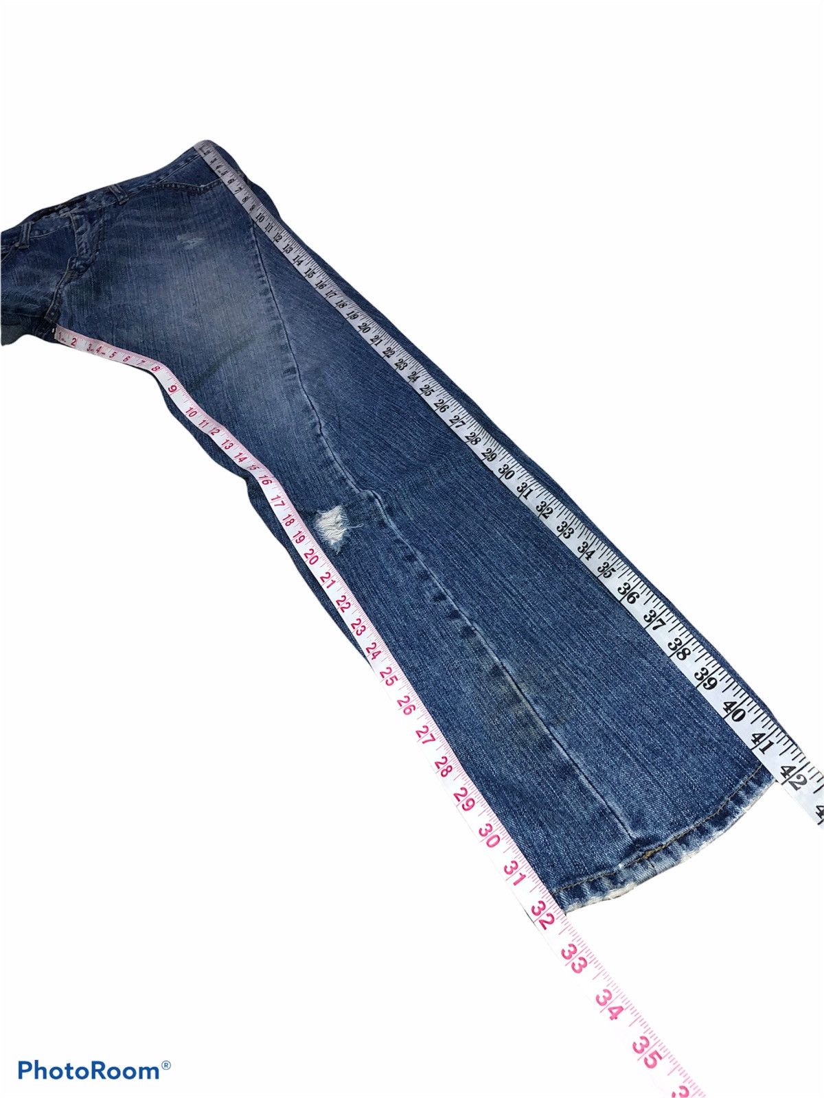 Japanese Brand TWIST LEG DISTRESSED DENIM Size US 32 / EU 48 - 8 Thumbnail