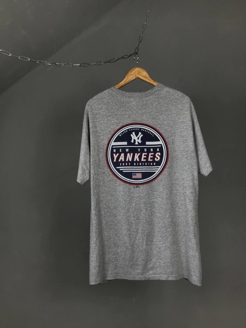 Adidas × New York Yankees × Vintage New York Yankees vintage adidas sportswear tee Size US M / EU 48-50 / 2 - 7 Thumbnail