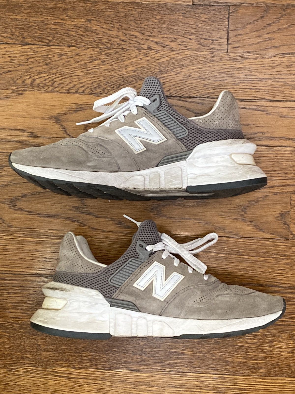 New balance 997 cdg online