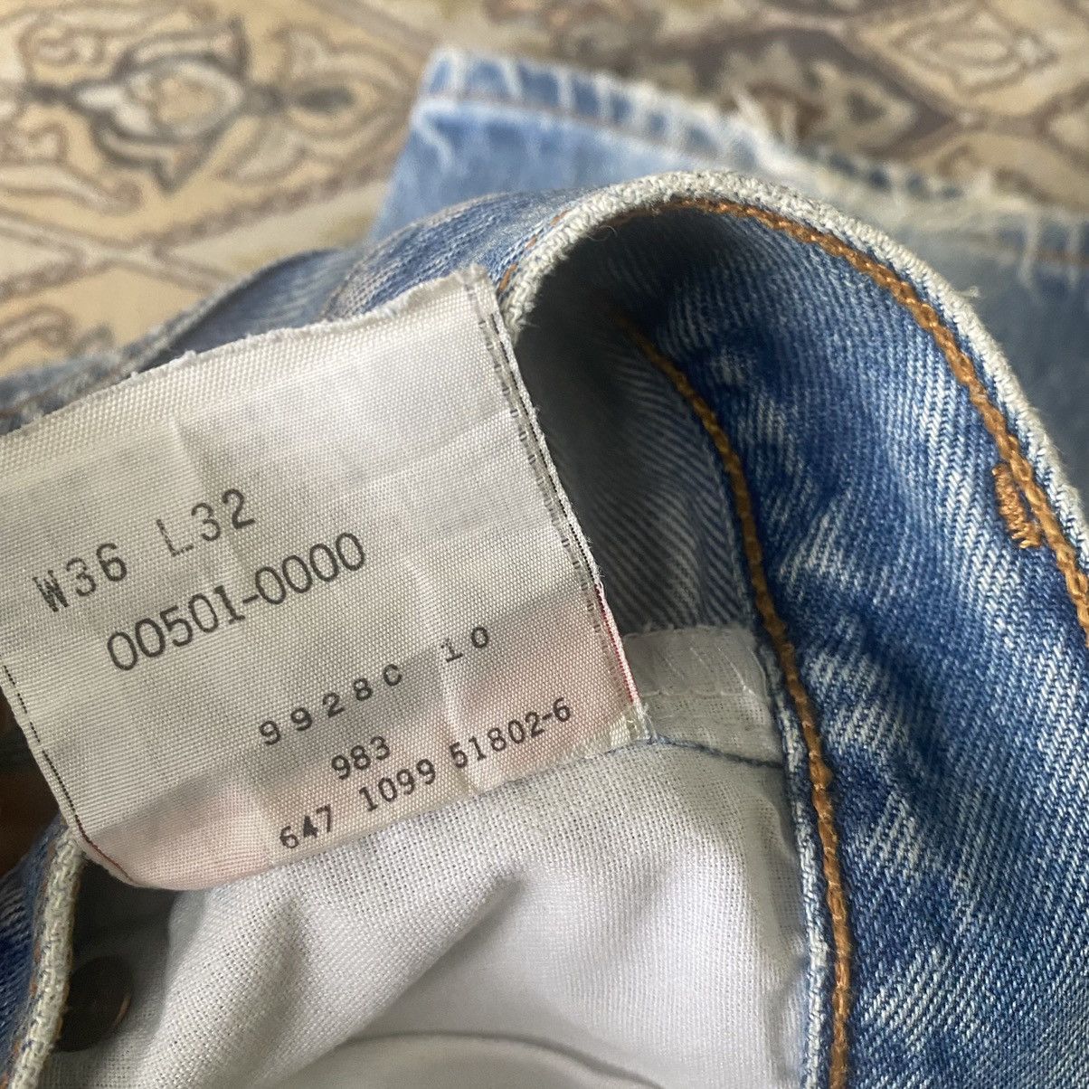 Levi's Vintage Levis 501xx Distressed Jeans 34x30 Size US 34 / EU 50 - 19 Thumbnail