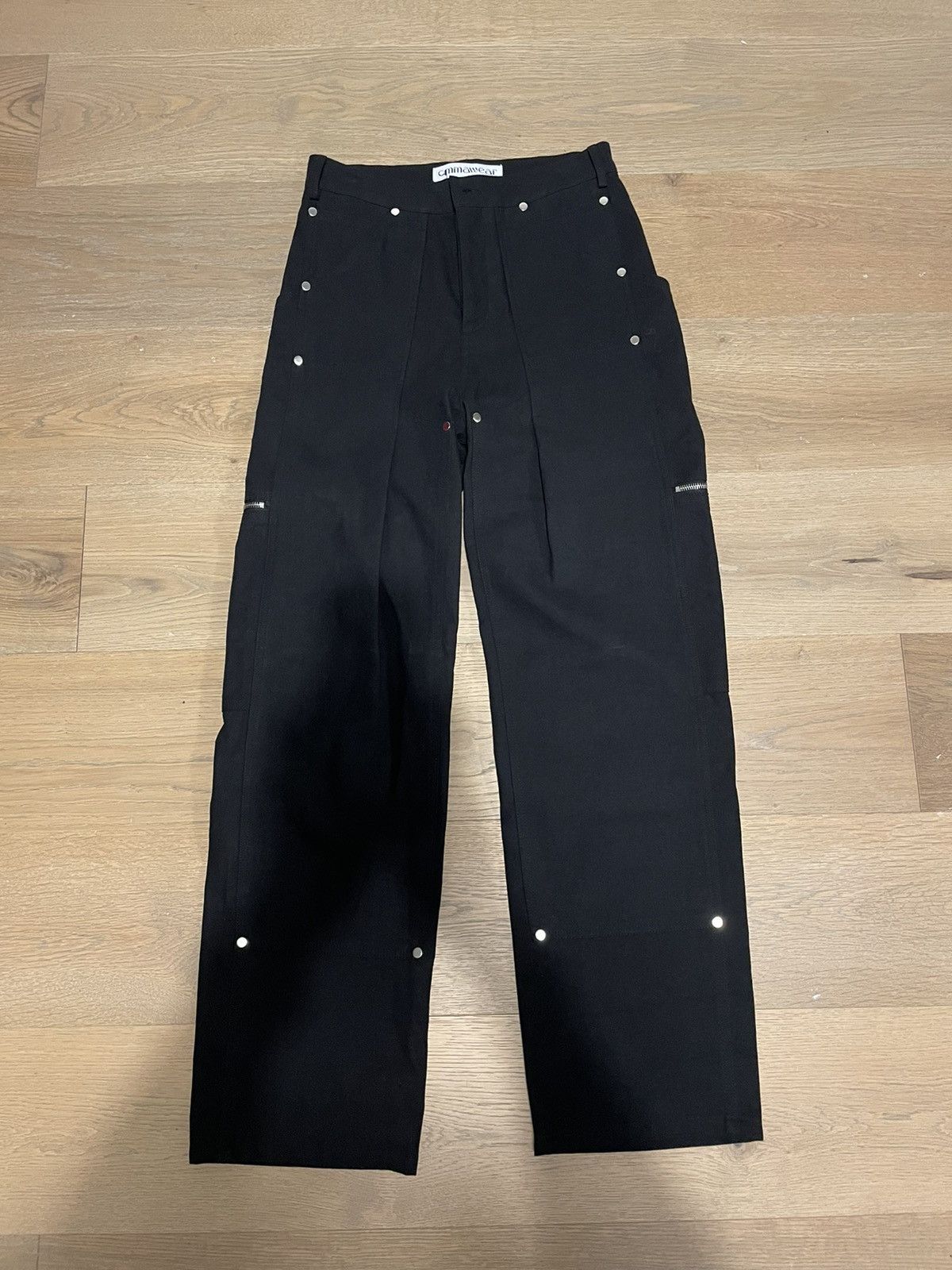 toshima-trousers-in-black-men-