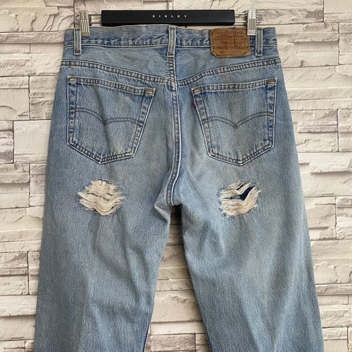 Levi's Vintage Levis 501 Custom Distressed Mickey Painter Jeans Size US 32 / EU 48 - 13 Thumbnail