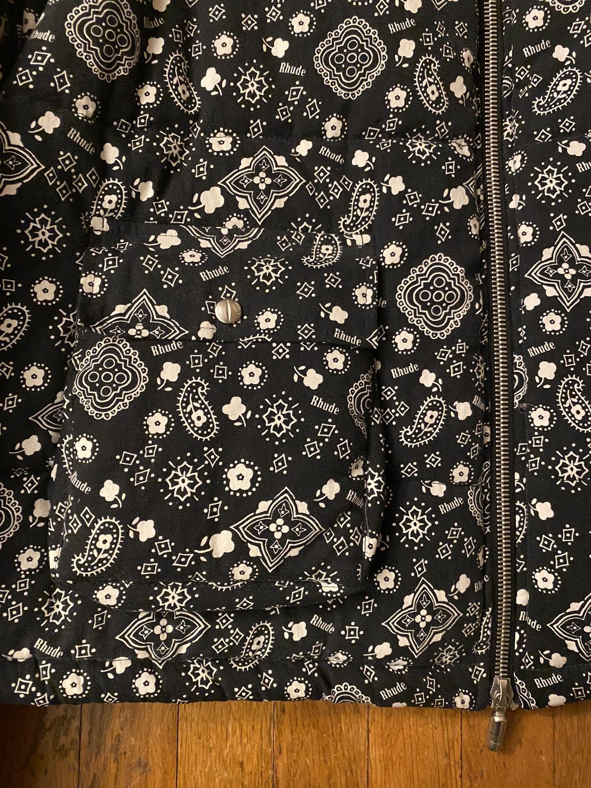 Rhude Bandana Print Puffer Jacket Size US L / EU 52-54 / 3 - 3 Thumbnail