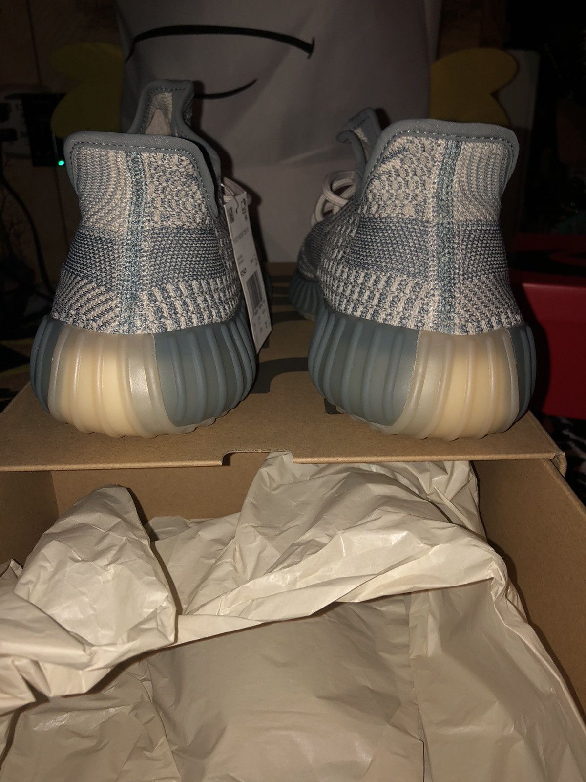 Adidas Yeezy Boost 350 V2 Israfil Size US 12 / EU 45 - 8 Thumbnail