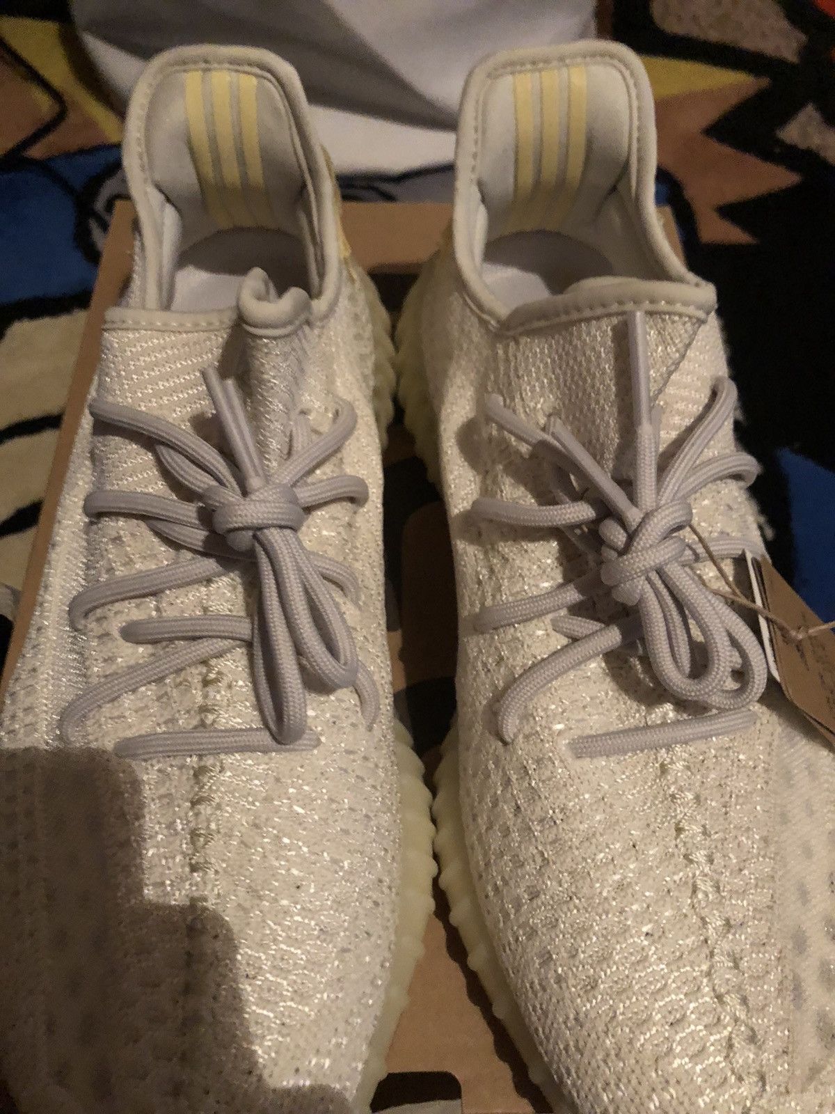 Adidas Yeezy Boost 350 V2 Light Size US 12 / EU 45 - 4 Thumbnail