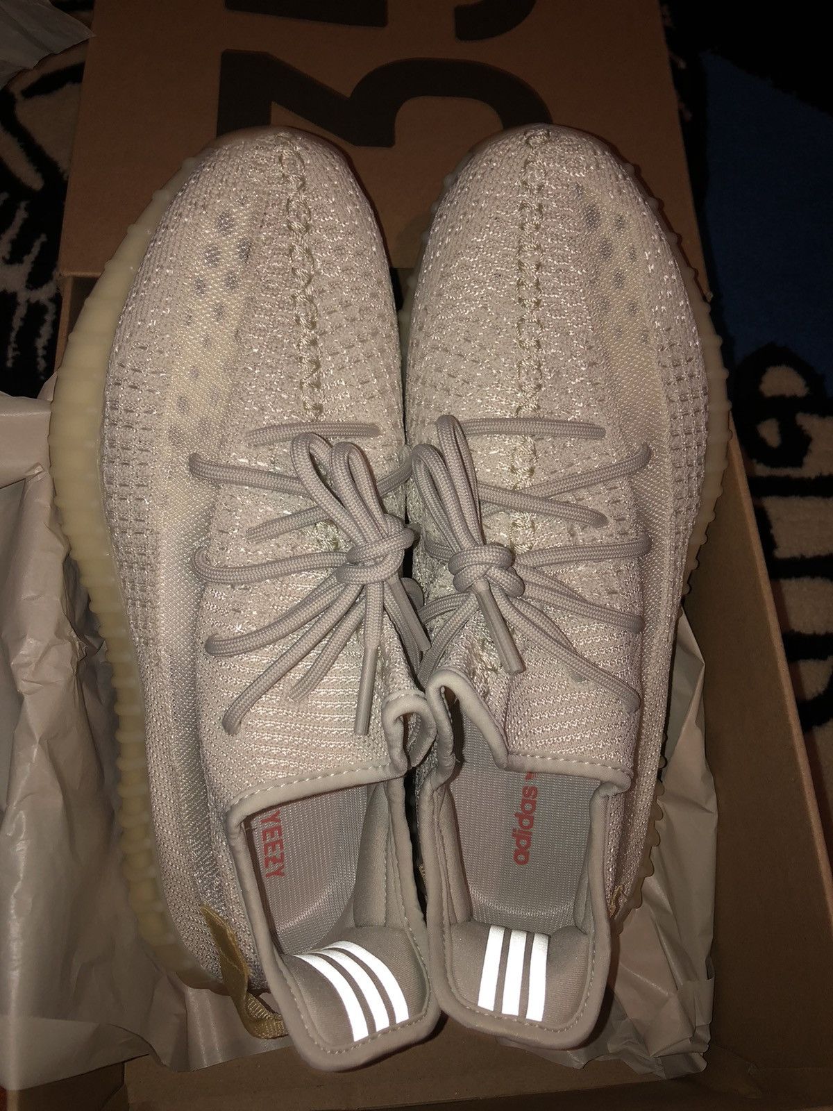 Adidas Yeezy Boost 350 V2 Light Size US 12 / EU 45 - 9 Thumbnail
