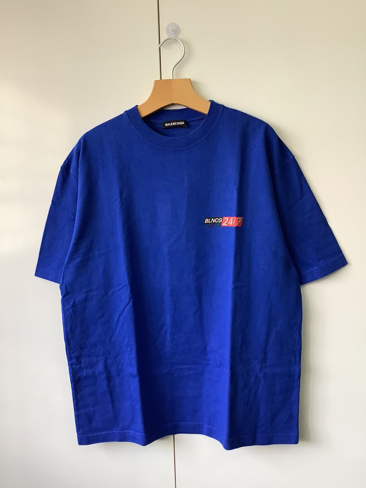 Balenciaga new logo tee sale