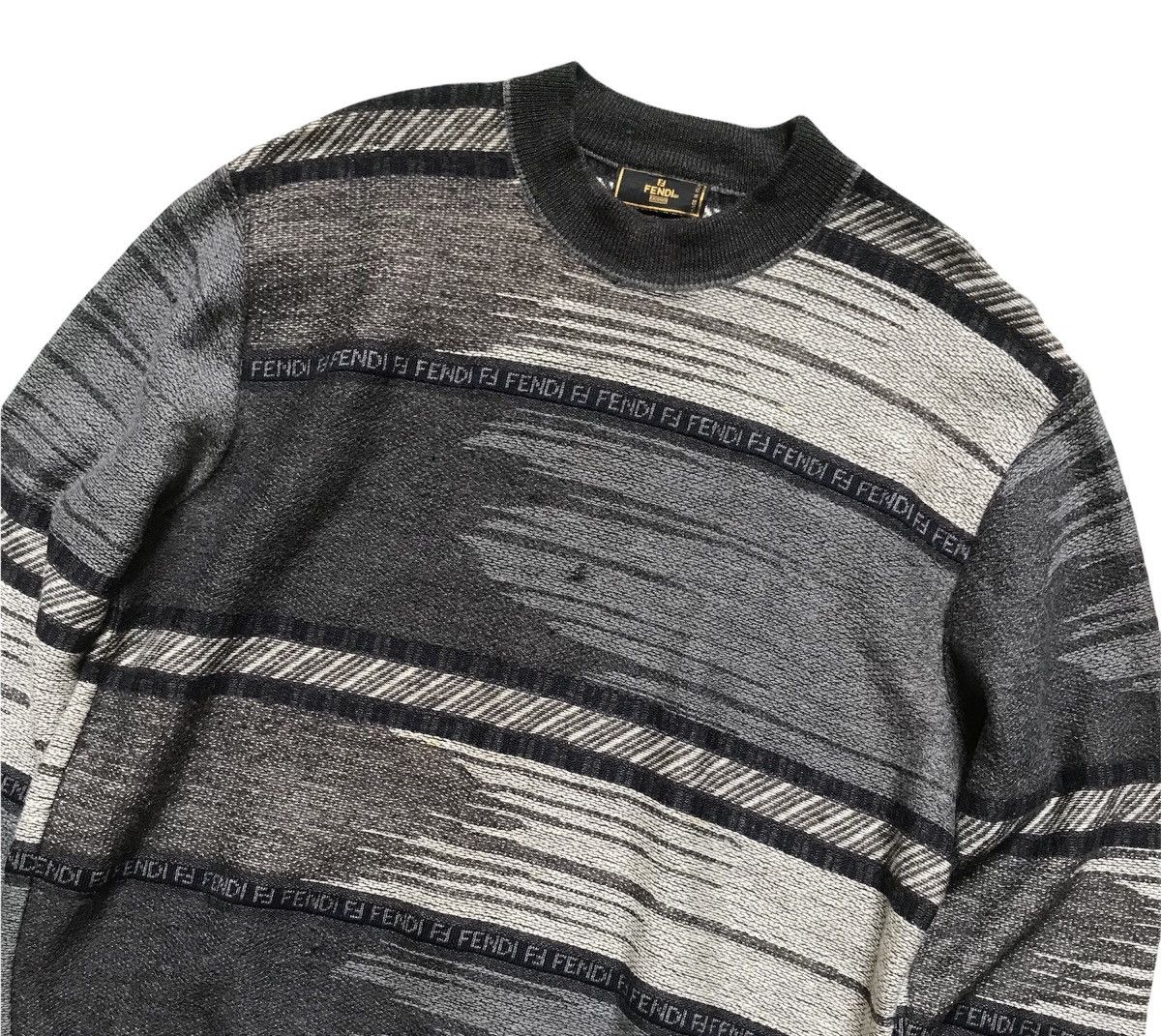 Fendi Fendi Pullover Wool Sweater Size US L / EU 52-54 / 3 - 3 Thumbnail