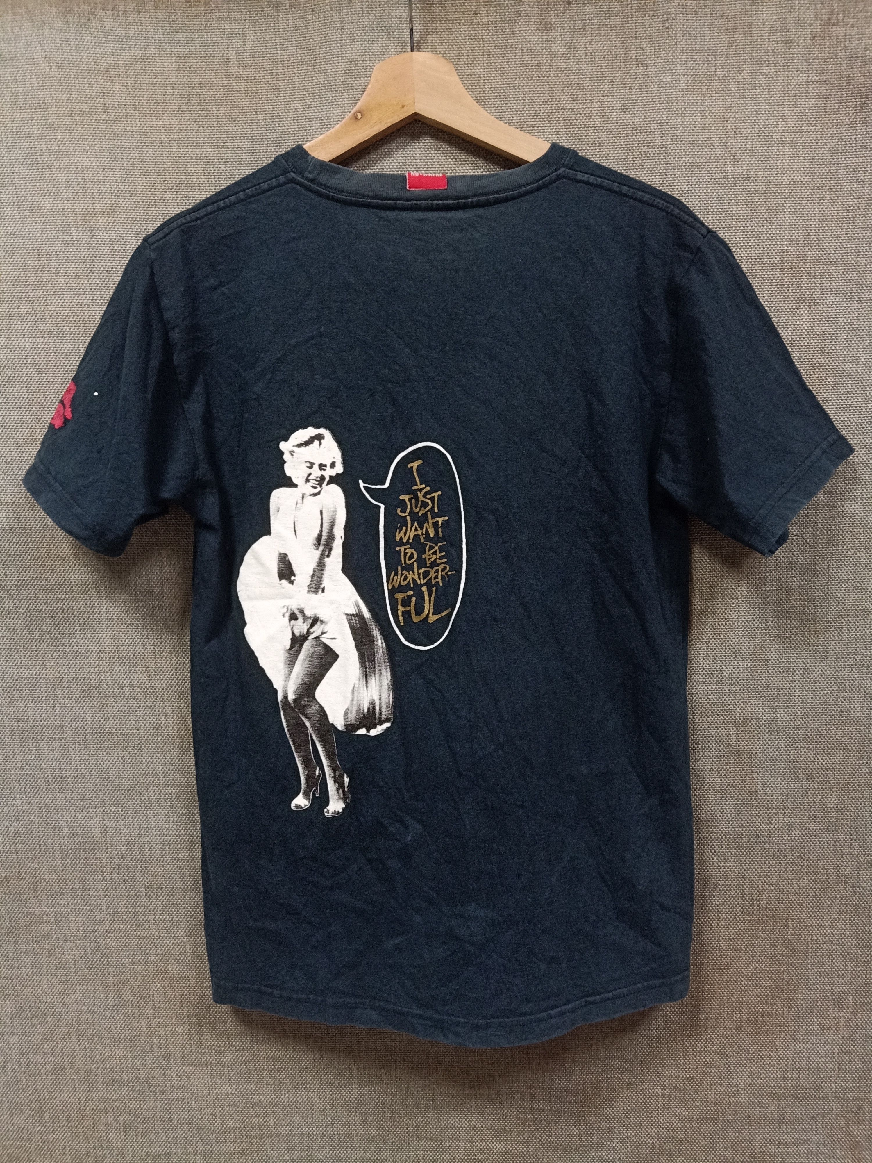 Japanese Brand T shirt marilyn monroe very rare Size US S / EU 44-46 / 1 - 1 Thumbnail