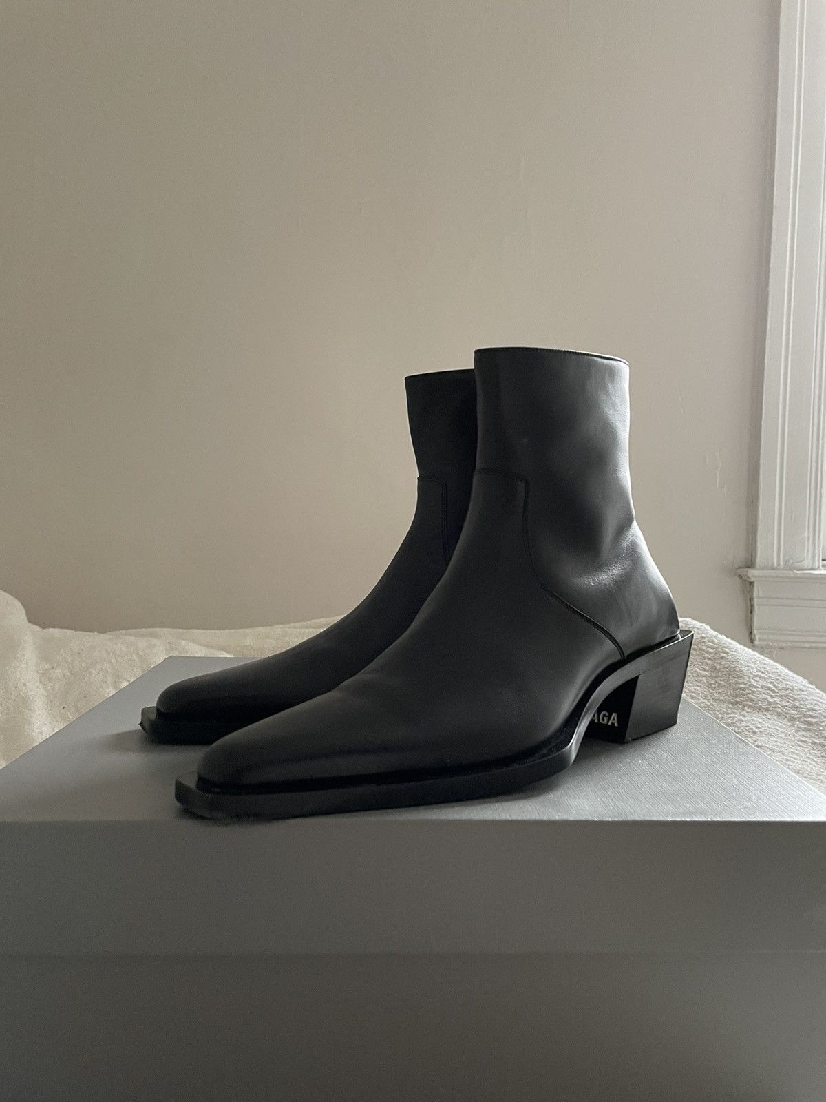 出産祝いなども豊富 BALENCIAGA tiaga boots 41 | curvasyquiebres.com