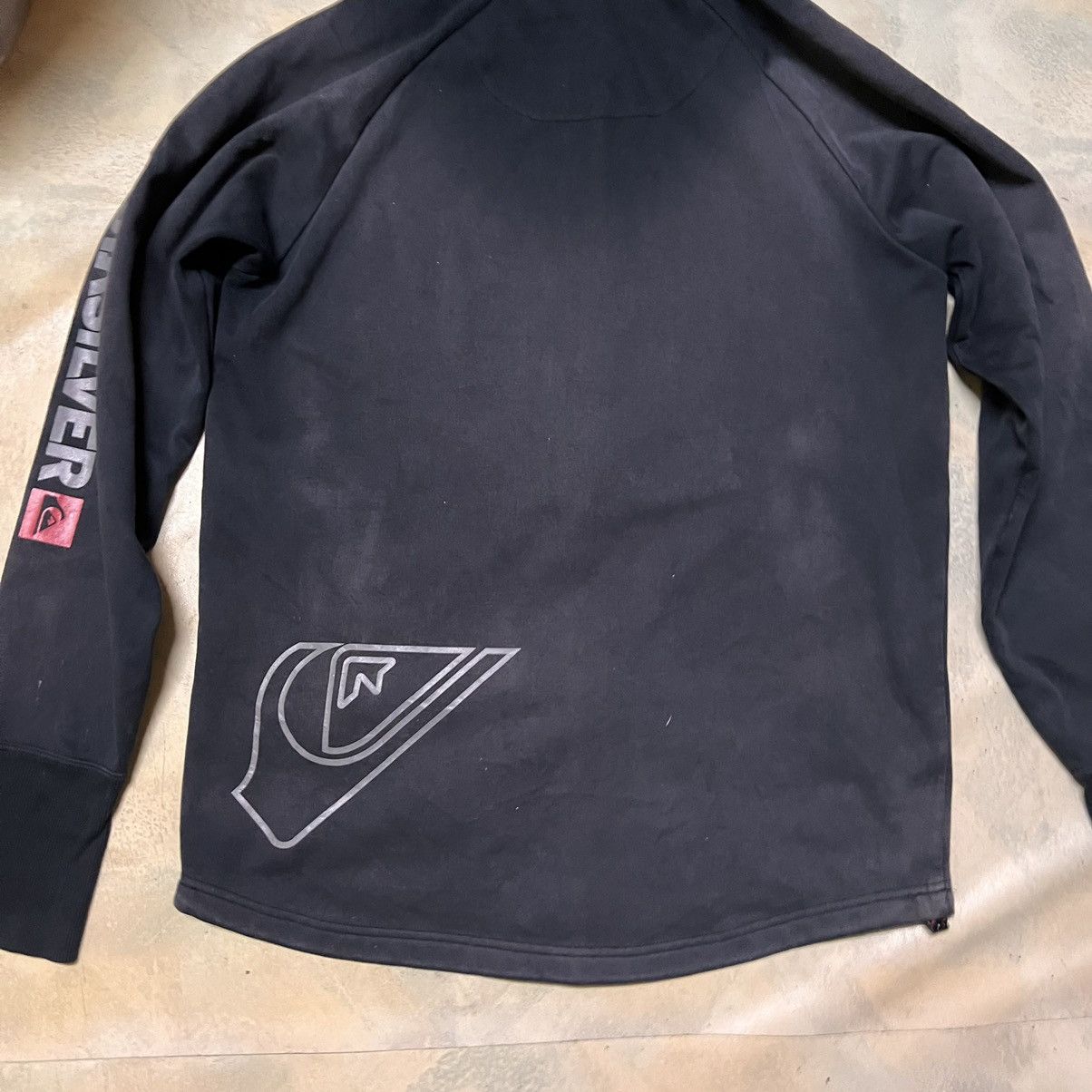 Quiksilver Vintage Quiksilver Hoodie Big Logo Distressed Size US L / EU 52-54 / 3 - 20 Thumbnail