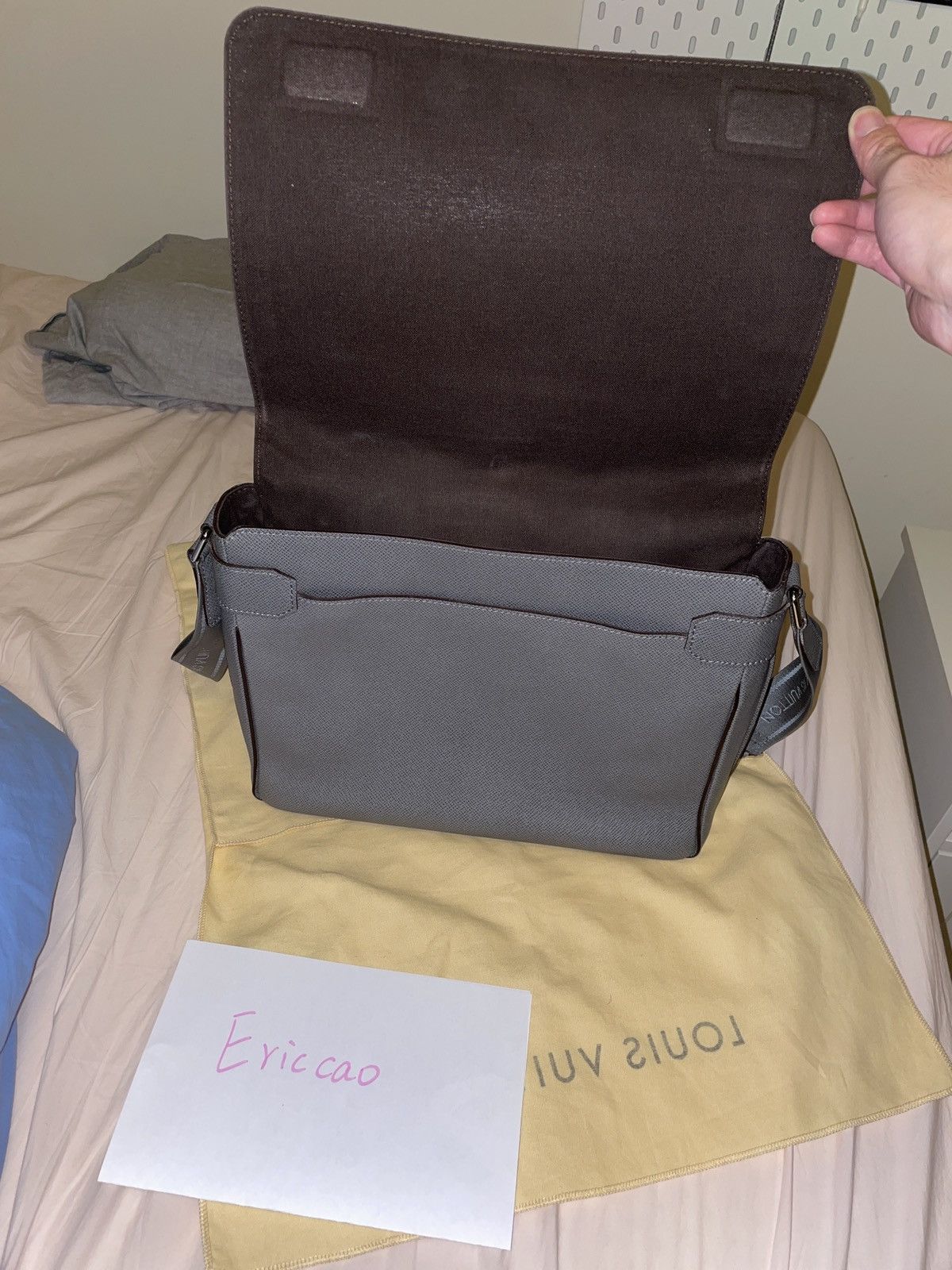 Louis Vuitton Louis Vuitton ROMAN MESSENGER MM Size ONE SIZE - 4 Thumbnail