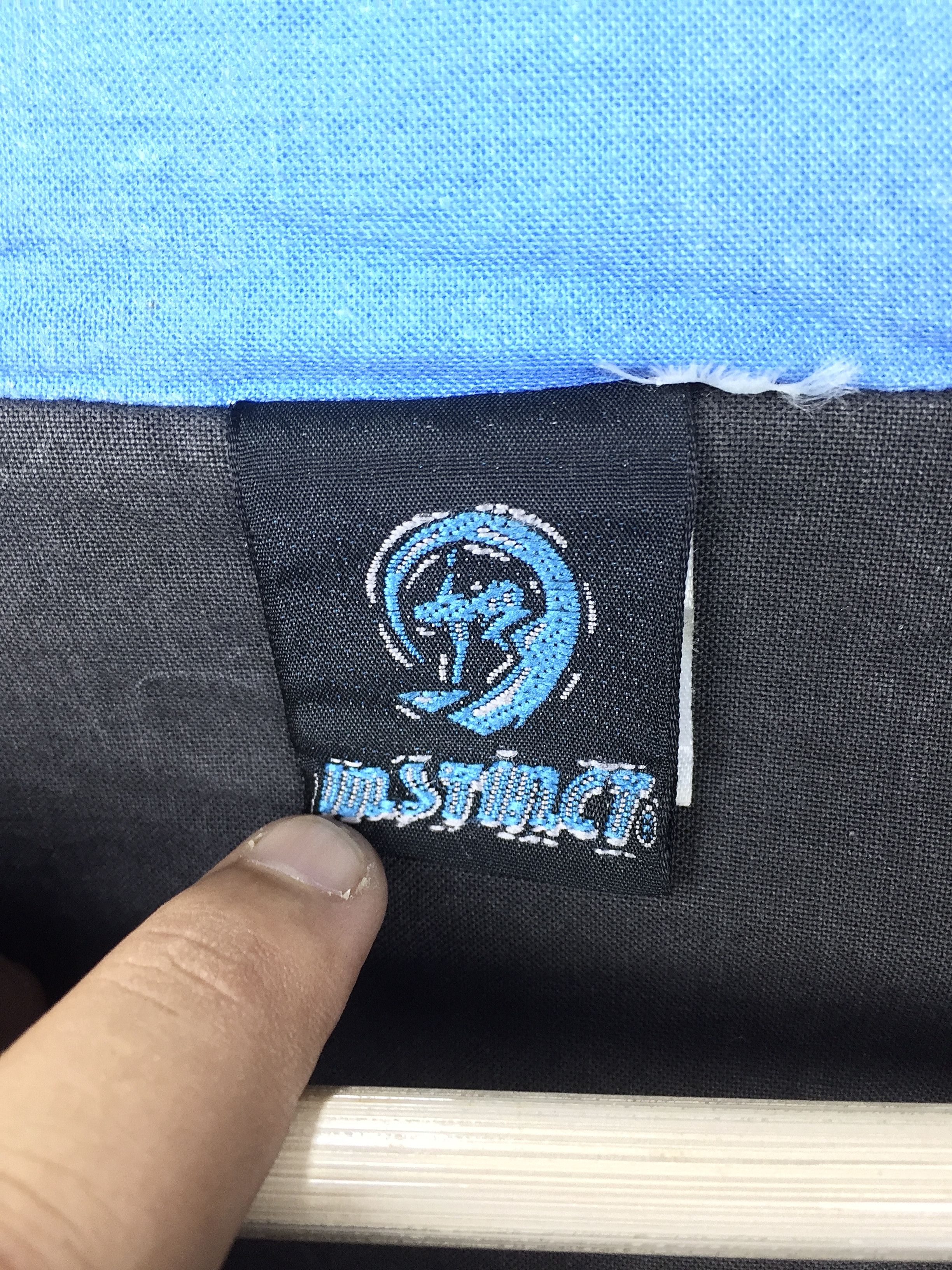 The Mountain × Vintage VTG BAGGY MADE IN THE MOUNTAIN OUR ROOTS ARE IN THE OCEAN Size US XL / EU 56 / 4 - 17 Thumbnail