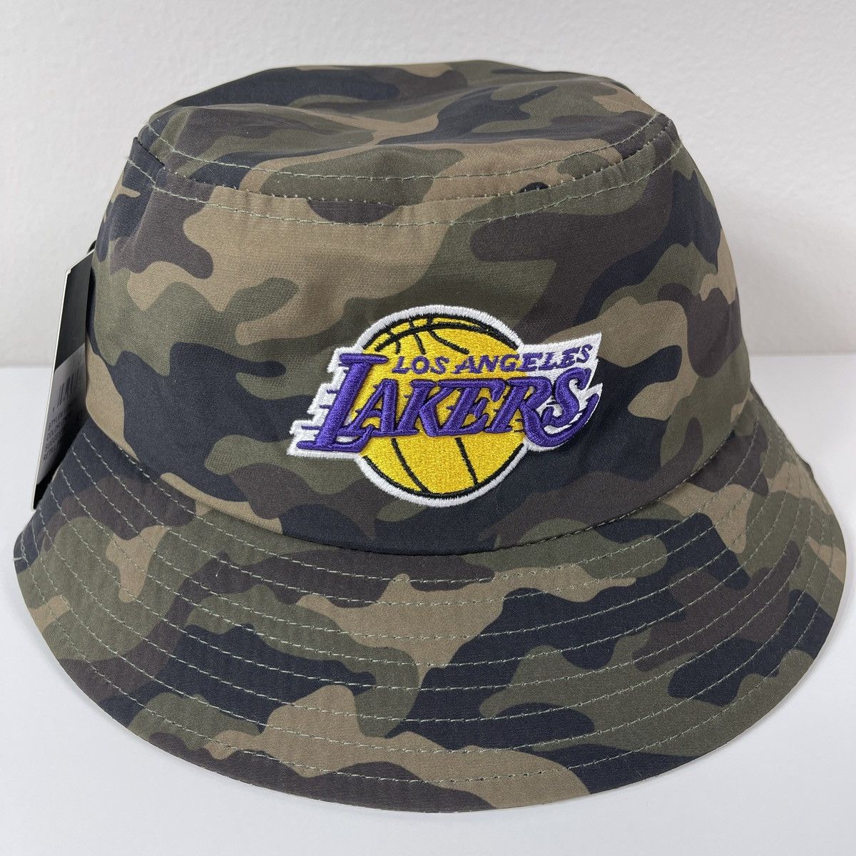 Ultra ULTRA GAME LOS ANGELES LAKERS BUCKET HAT CAMO NBA BASKETBALL