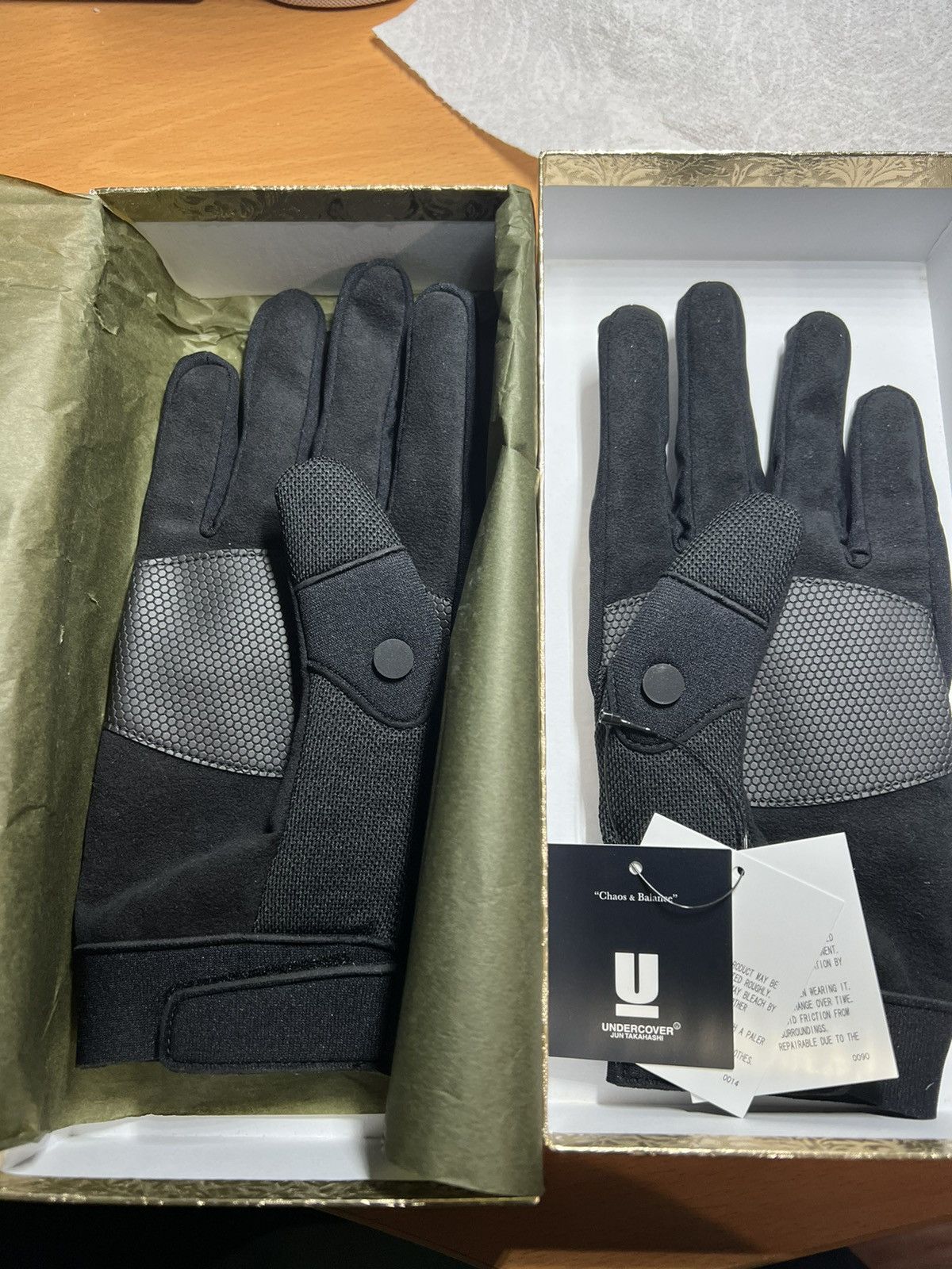 EVANGELION × UNDERCOVER GLOVES Black エヴァンゲリオン