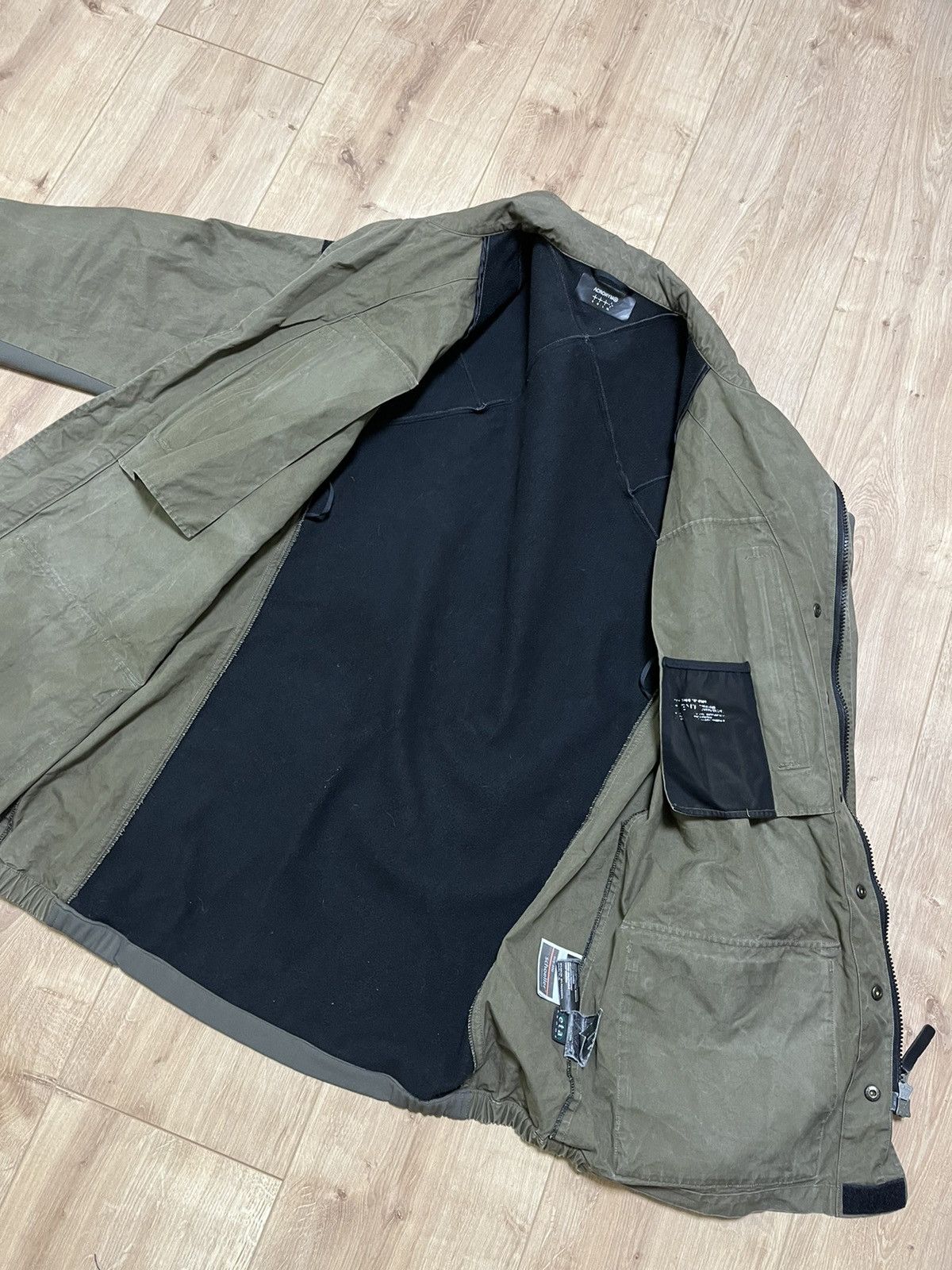 Acronym Acronym HY-J3S tactical jacket (XL) Size US XL / EU 56 / 4 - 18 Thumbnail